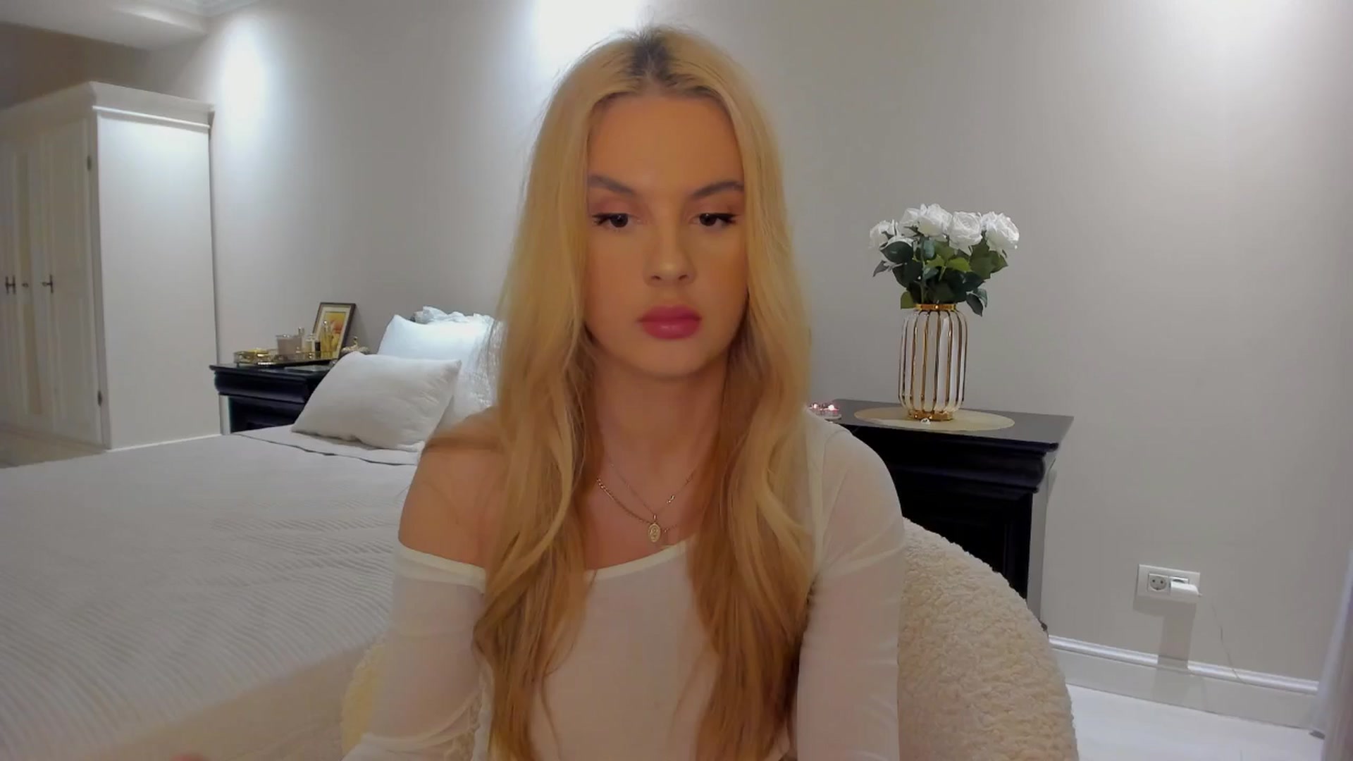 Gallery image thumbnail from Jewelles's myfreecams stream on, 09/28/2025, 19:56 image 13 of 20
