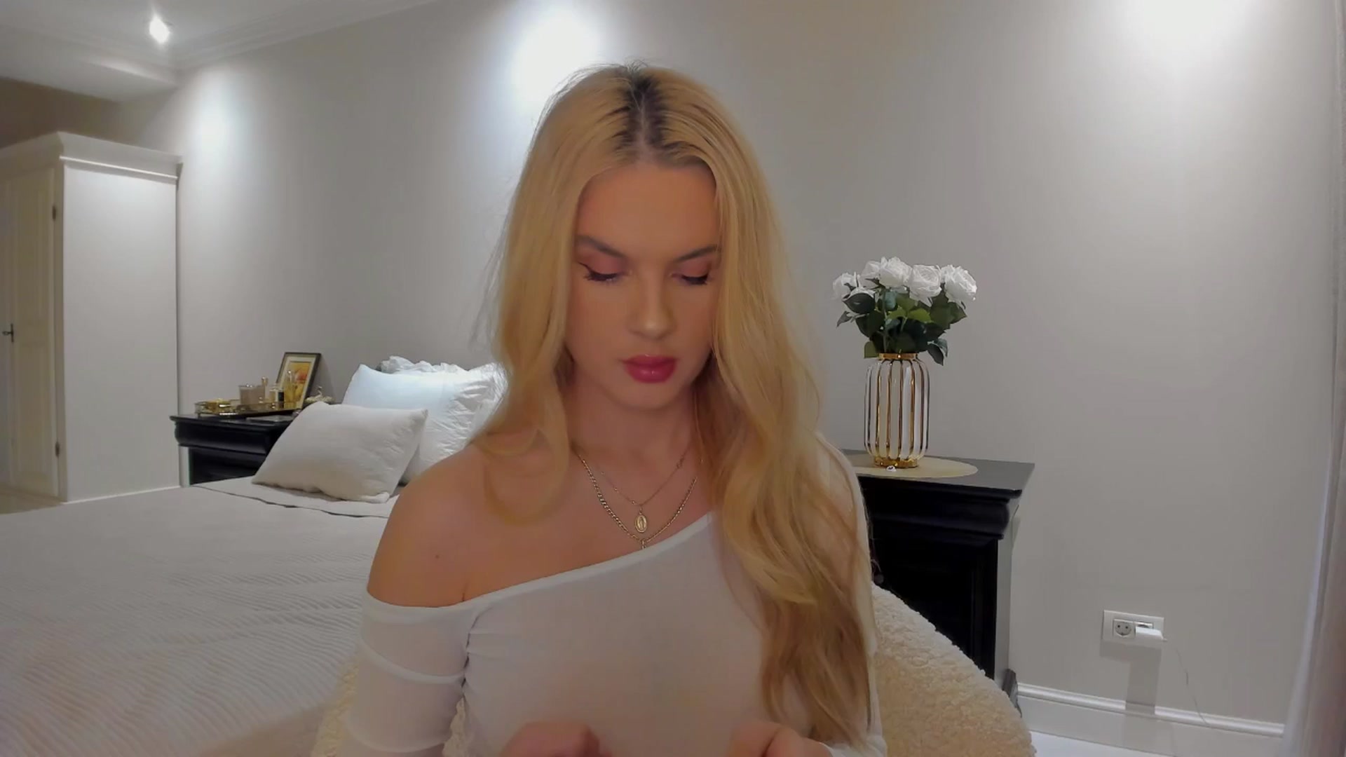 Gallery image thumbnail from Jewelles's myfreecams stream on, 09/28/2025, 19:56 image 1 of 20