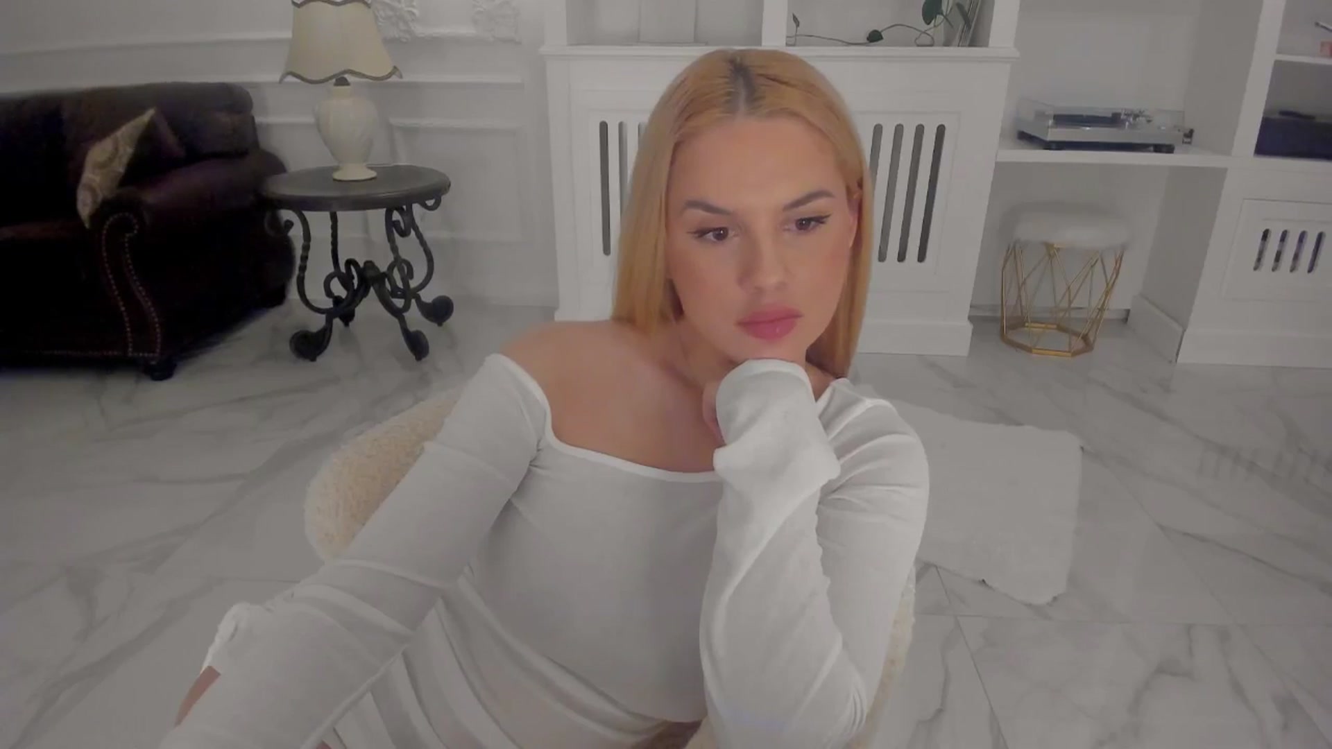 Gallery image thumbnail from Jewelles's myfreecams stream on, 02/01/2026, 21:41 image 12 of 20