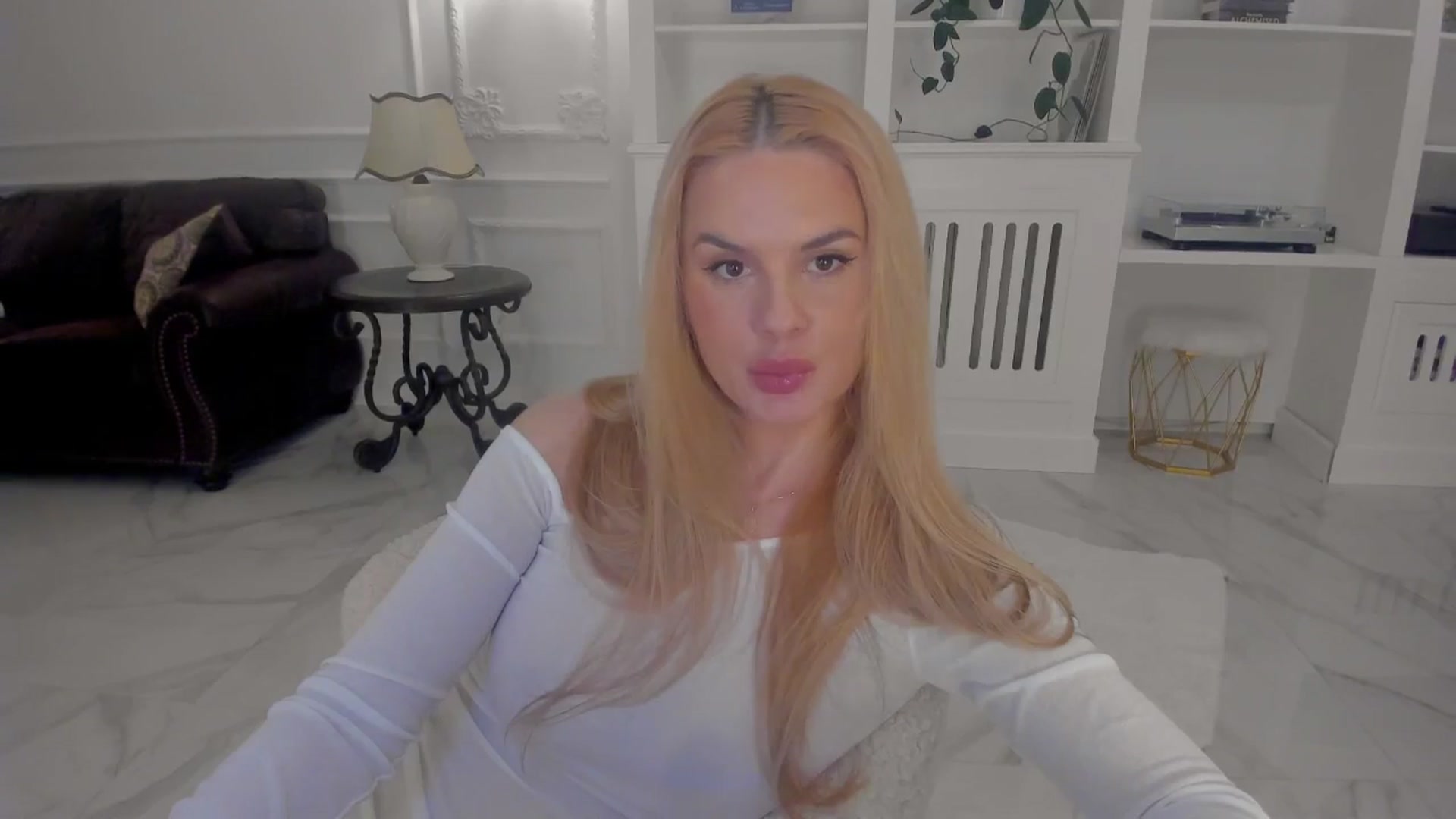 Gallery image thumbnail from Jewelles's myfreecams stream on, 02/01/2026, 21:41 image 9 of 20