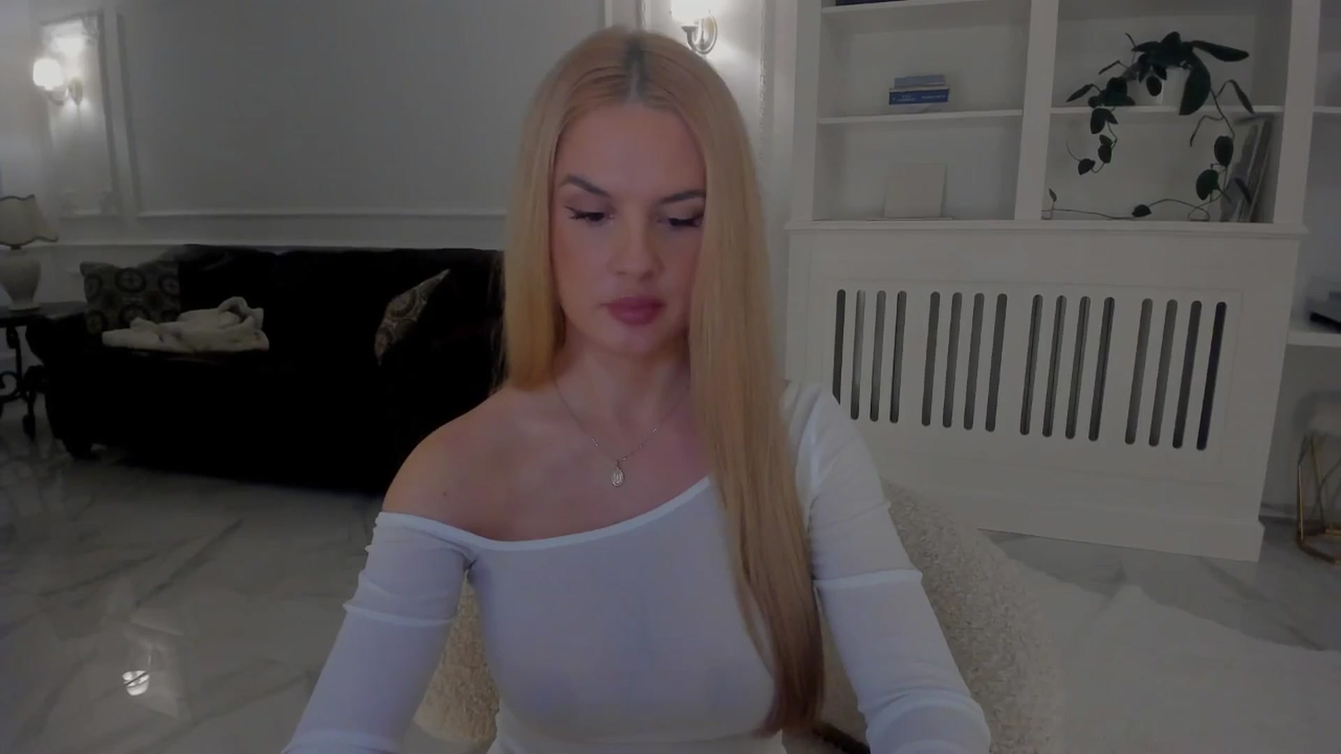 Gallery image thumbnail from Jewelles's myfreecams stream on, 02/01/2026, 21:41 image 4 of 20