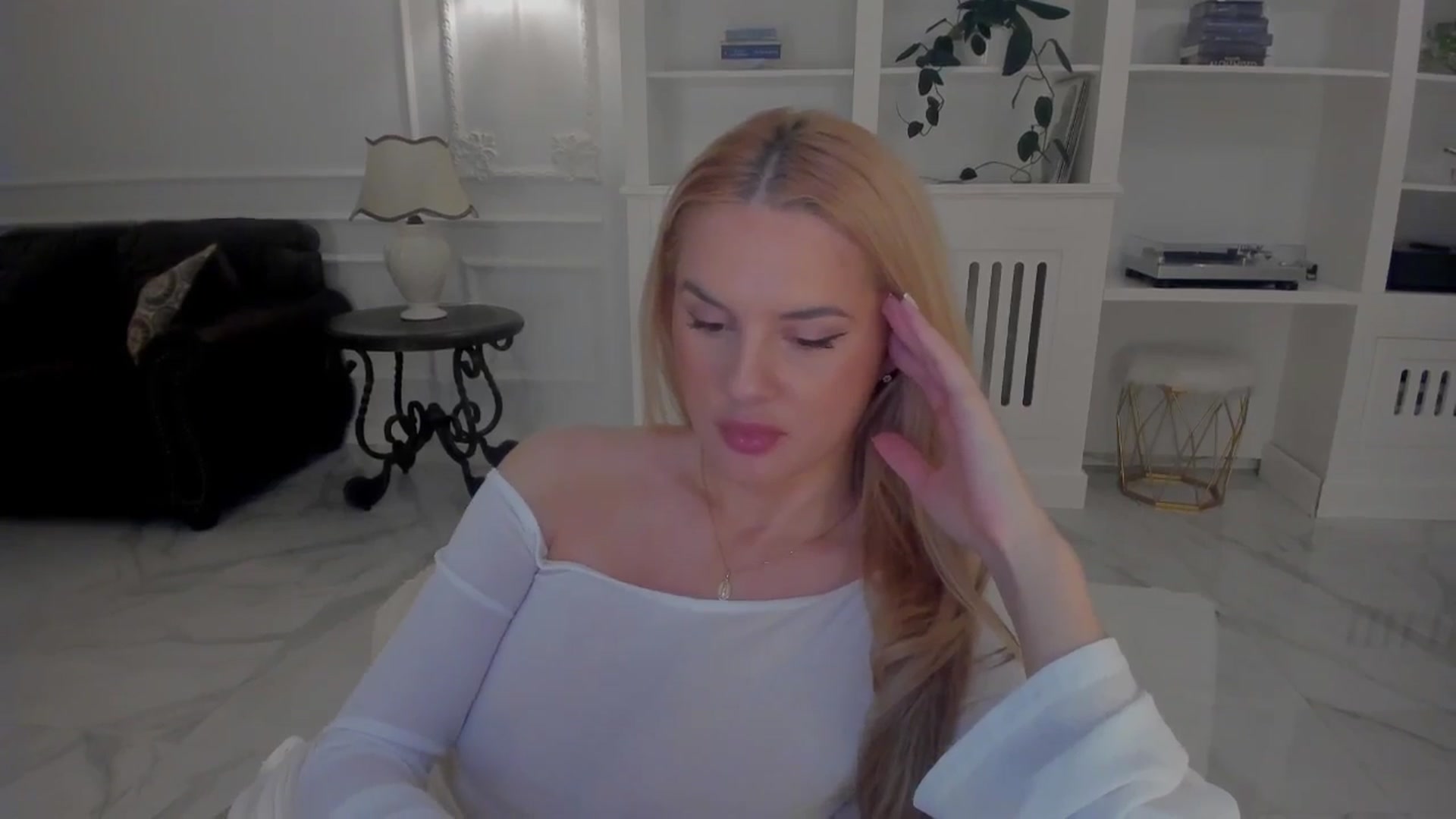 Gallery image thumbnail from Jewelles's myfreecams stream on, 02/01/2026, 21:41 image 8 of 20