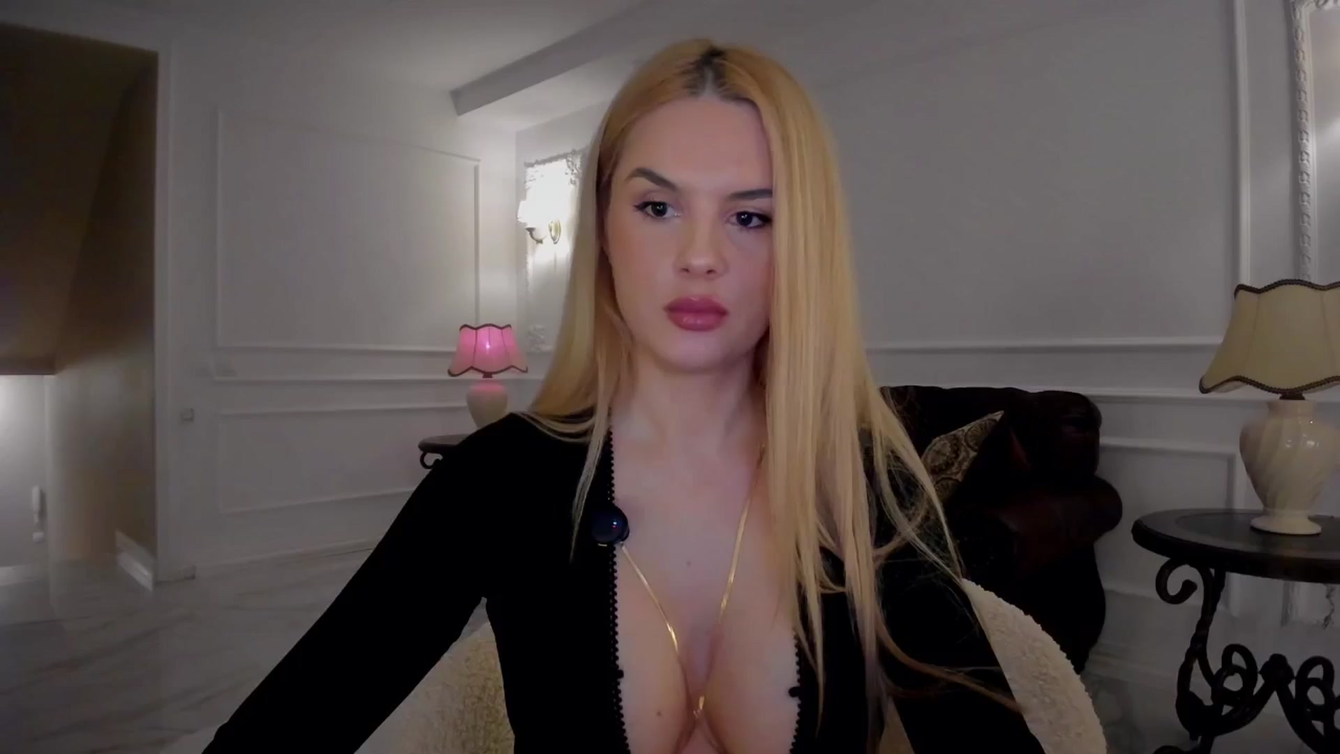 Gallery image thumbnail from Jewelles's myfreecams stream on, 02/06/2026, 23:15 image 2 of 20