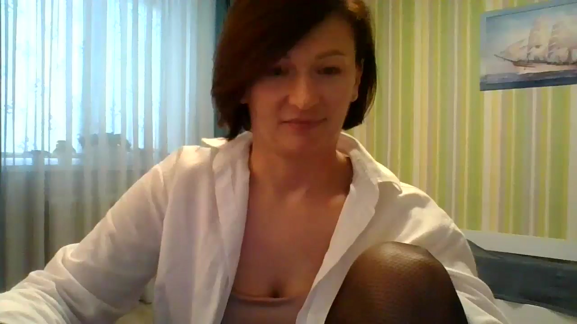 Gallery image thumbnail from JewelsDoll's myfreecams stream on, 02/15/2026, 13:16 image 10 of 20