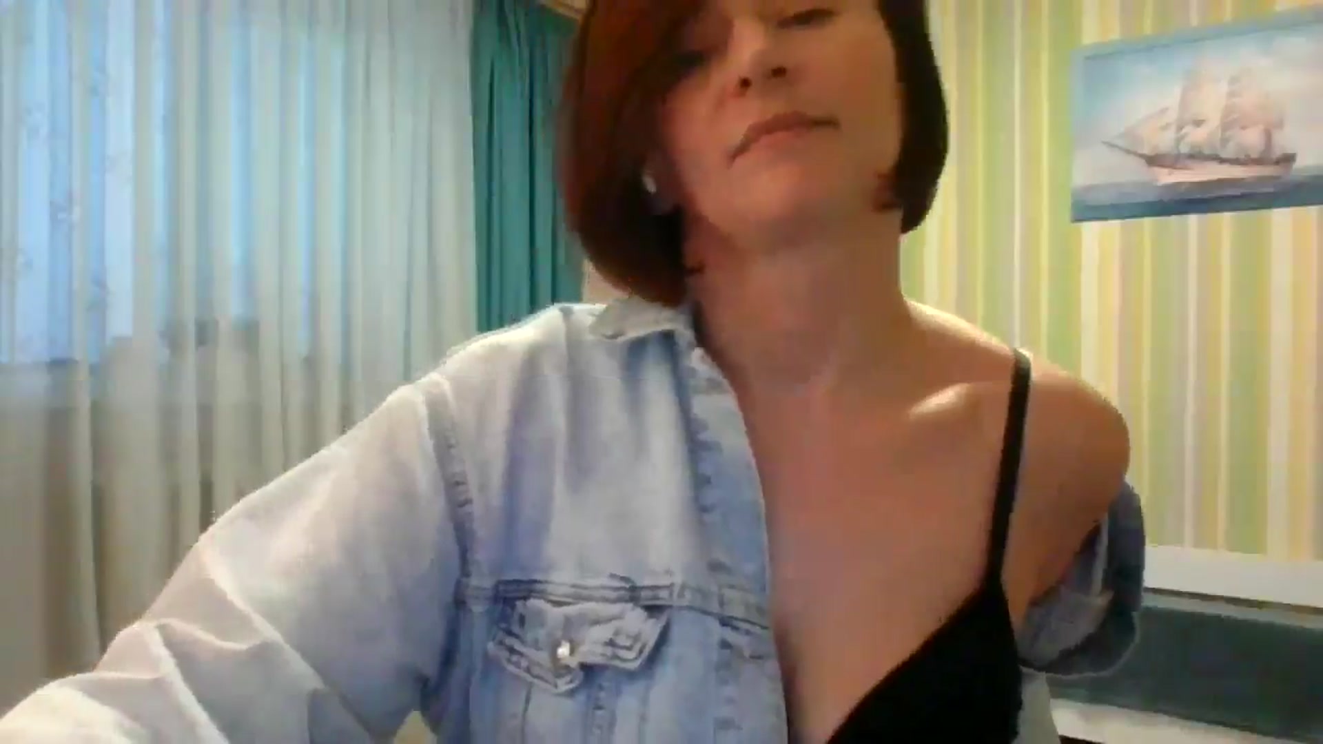 Gallery image thumbnail from JewelsDoll's myfreecams stream on, 02/16/2026, 15:29 image 13 of 20