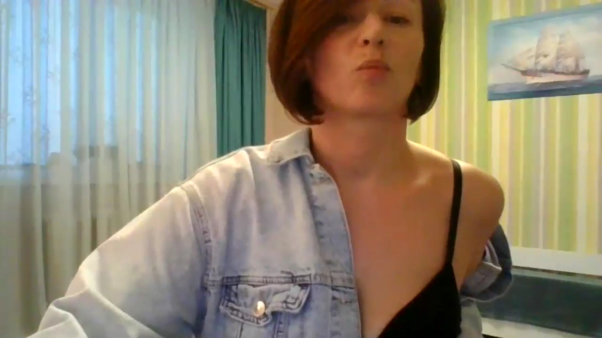 Gallery image thumbnail from JewelsDoll's myfreecams stream on, 02/16/2026, 15:29 image 8 of 20