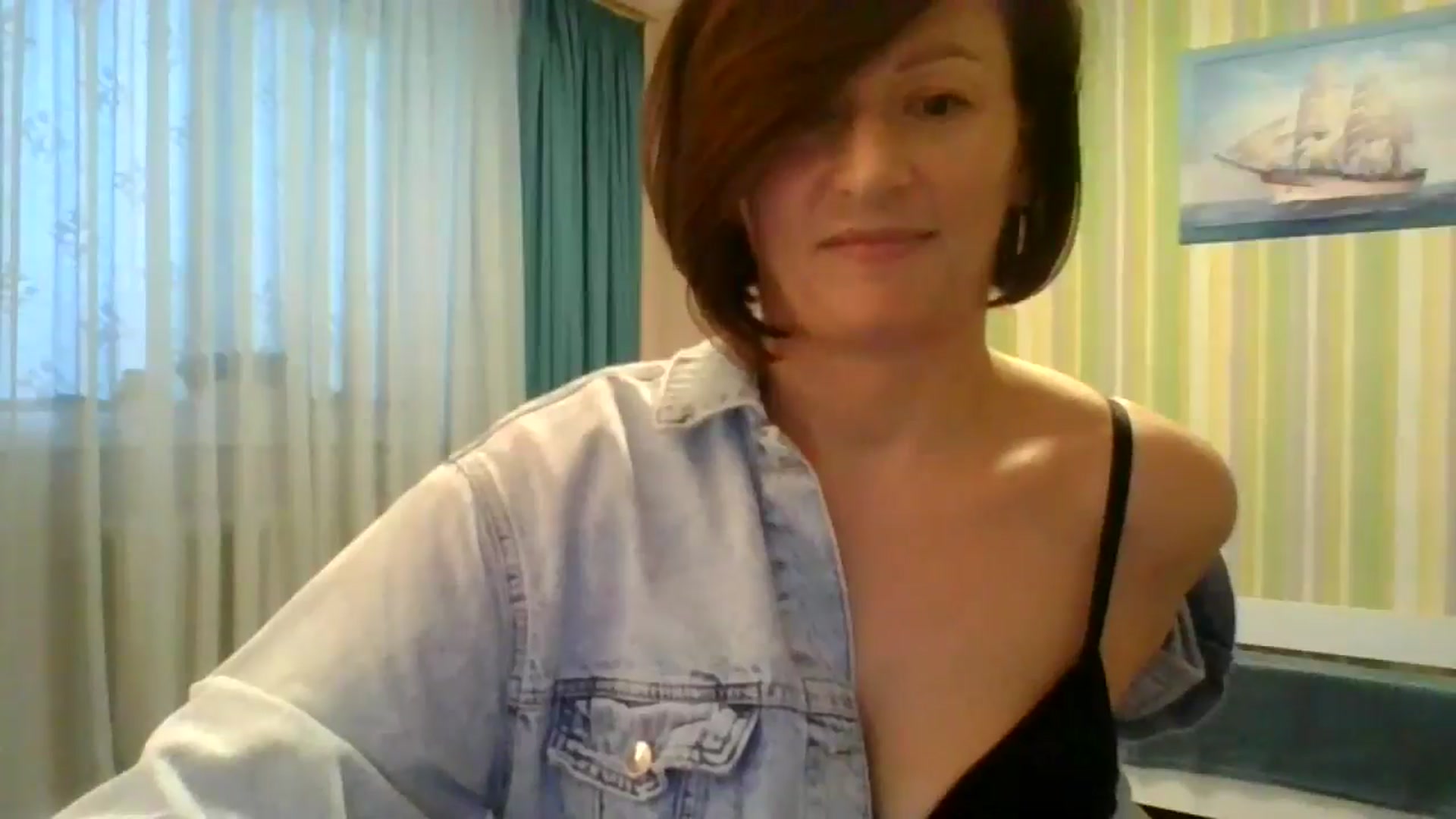 Gallery image thumbnail from JewelsDoll's myfreecams stream on, 02/16/2026, 15:29 image 2 of 20