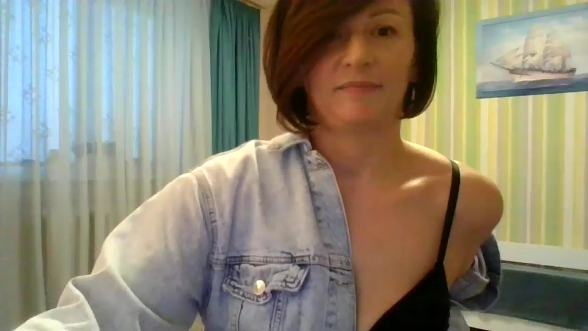 Gallery image thumbnail from JewelsDoll's myfreecams stream on, 02/16/2026, 15:29 image 6 of 20