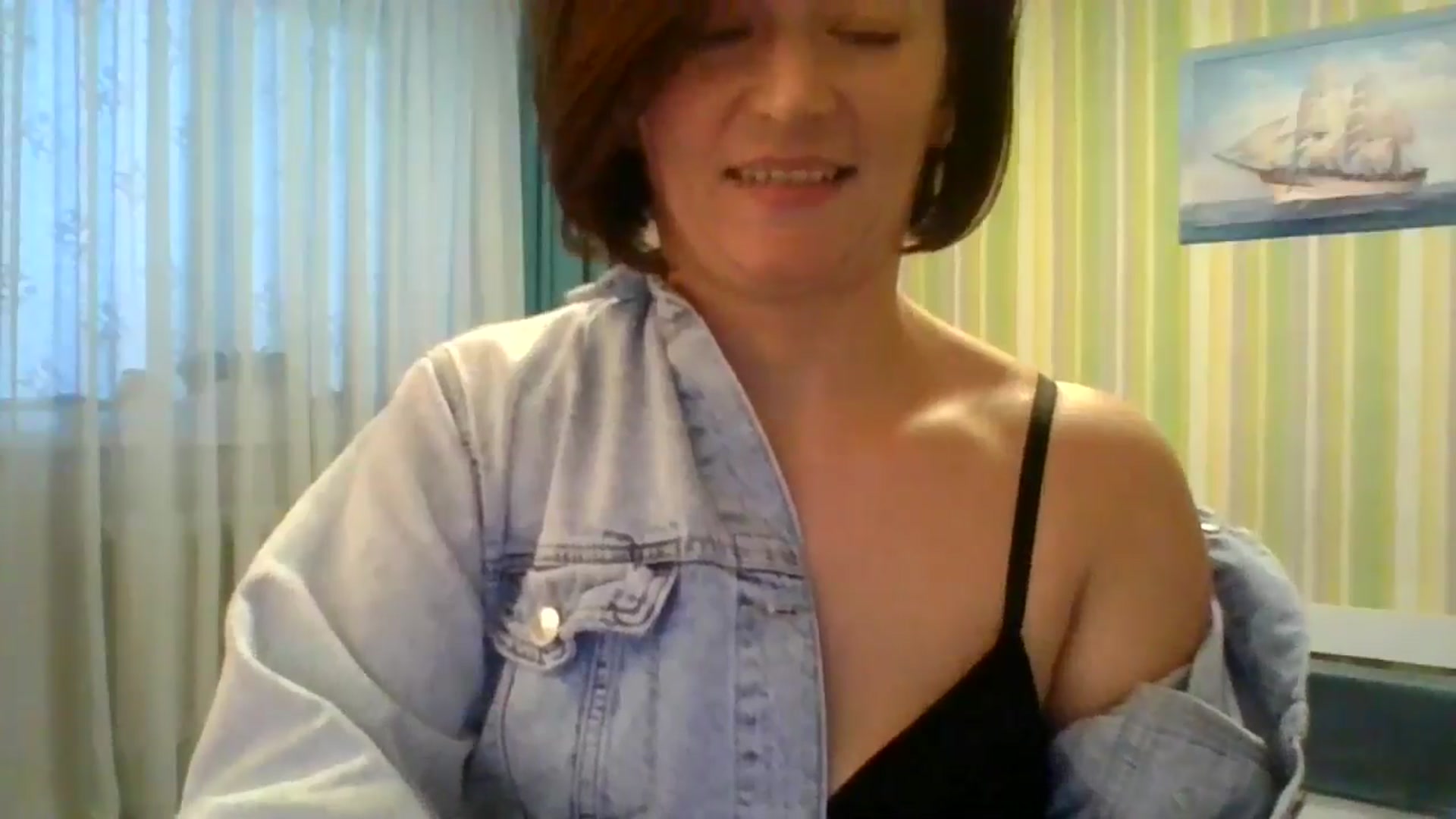 Gallery image thumbnail from JewelsDoll's myfreecams stream on, 02/16/2026, 15:29 image 4 of 20