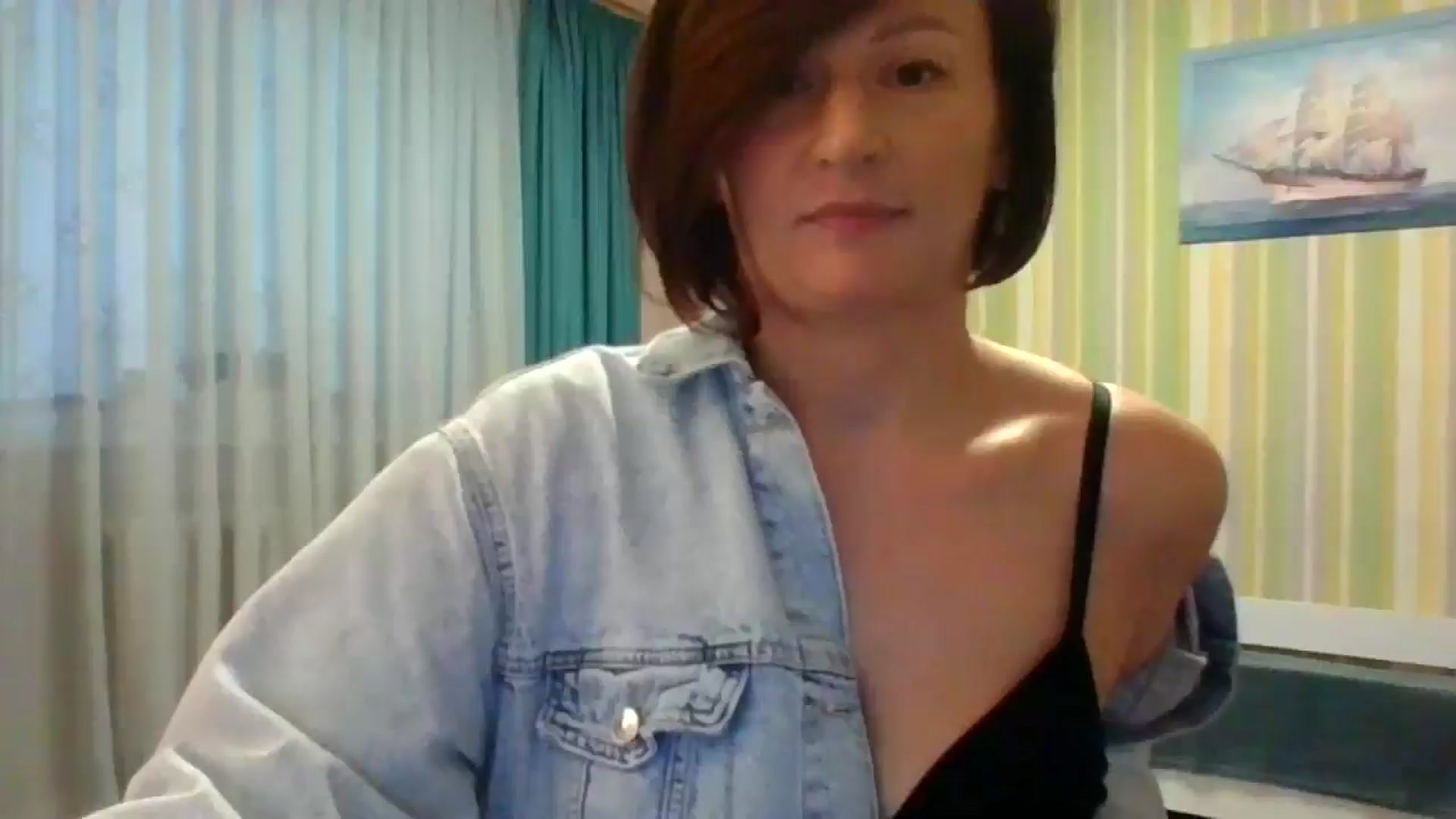 Gallery image thumbnail from JewelsDoll's myfreecams stream on, 02/16/2026, 15:29 image 18 of 20