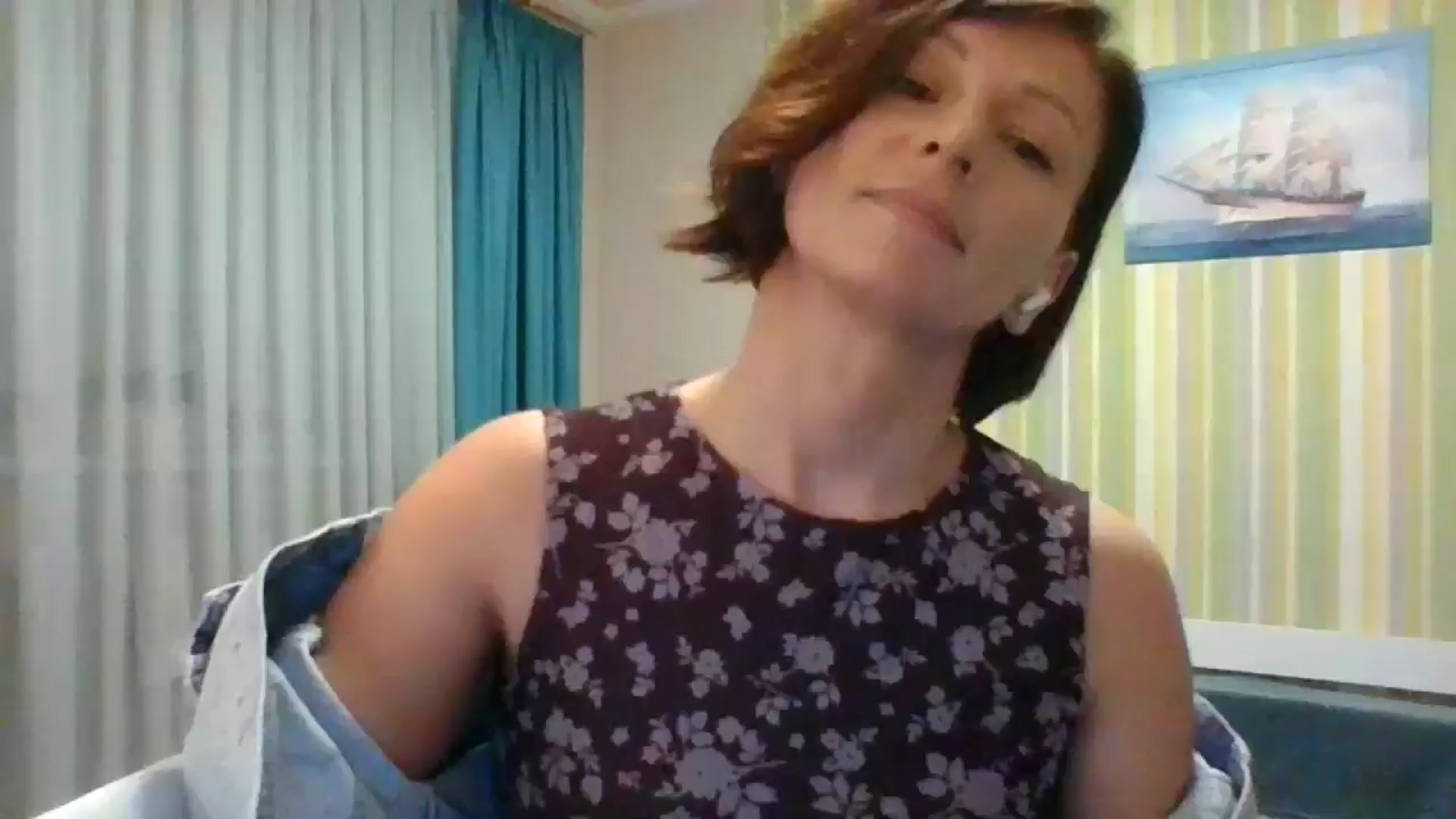 Gallery image thumbnail from JewelsDoll's myfreecams stream on, 02/17/2026, 16:40 image 6 of 20