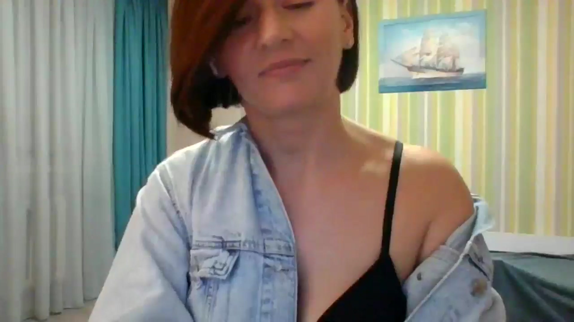 Gallery image thumbnail from JewelsDoll's myfreecams stream on, 02/18/2026, 16:39 image 17 of 20