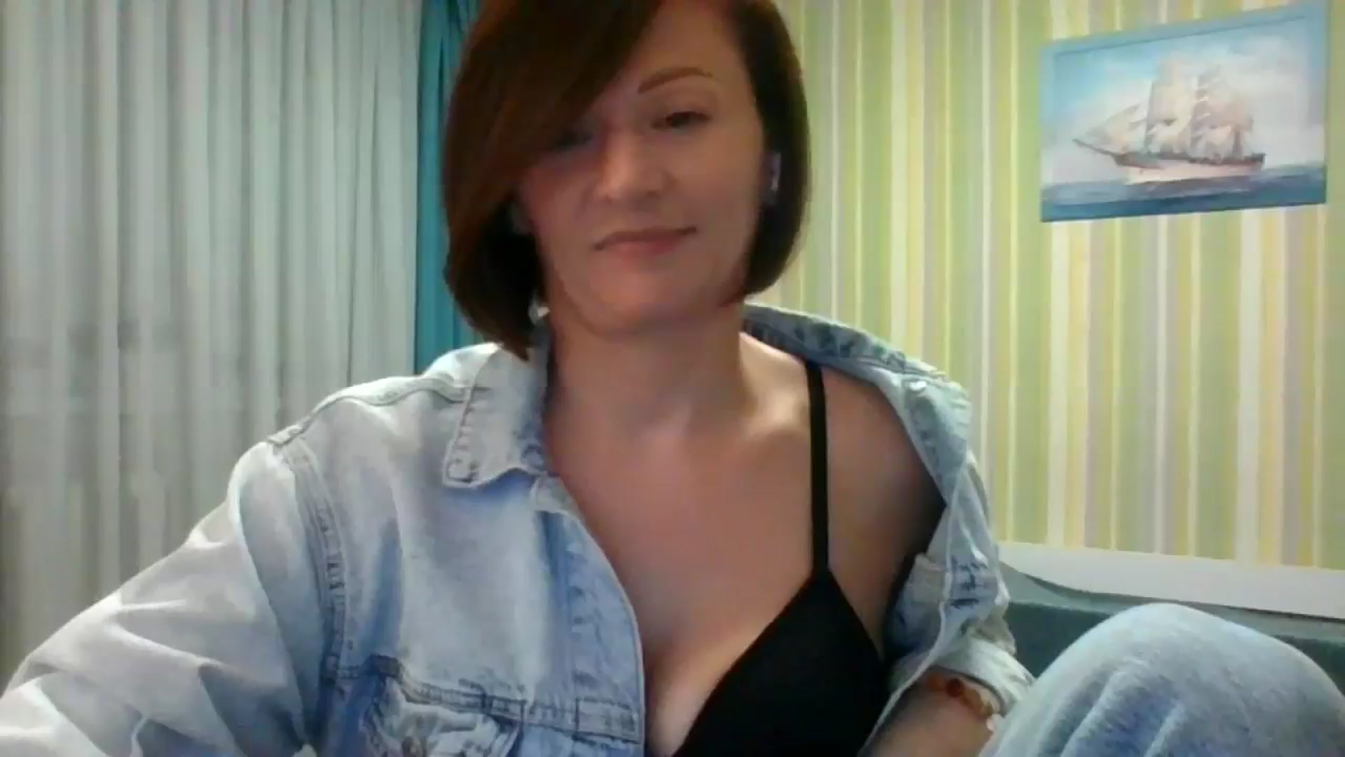 Gallery image thumbnail from JewelsDoll's myfreecams stream on, 02/18/2026, 21:03 image 2 of 20