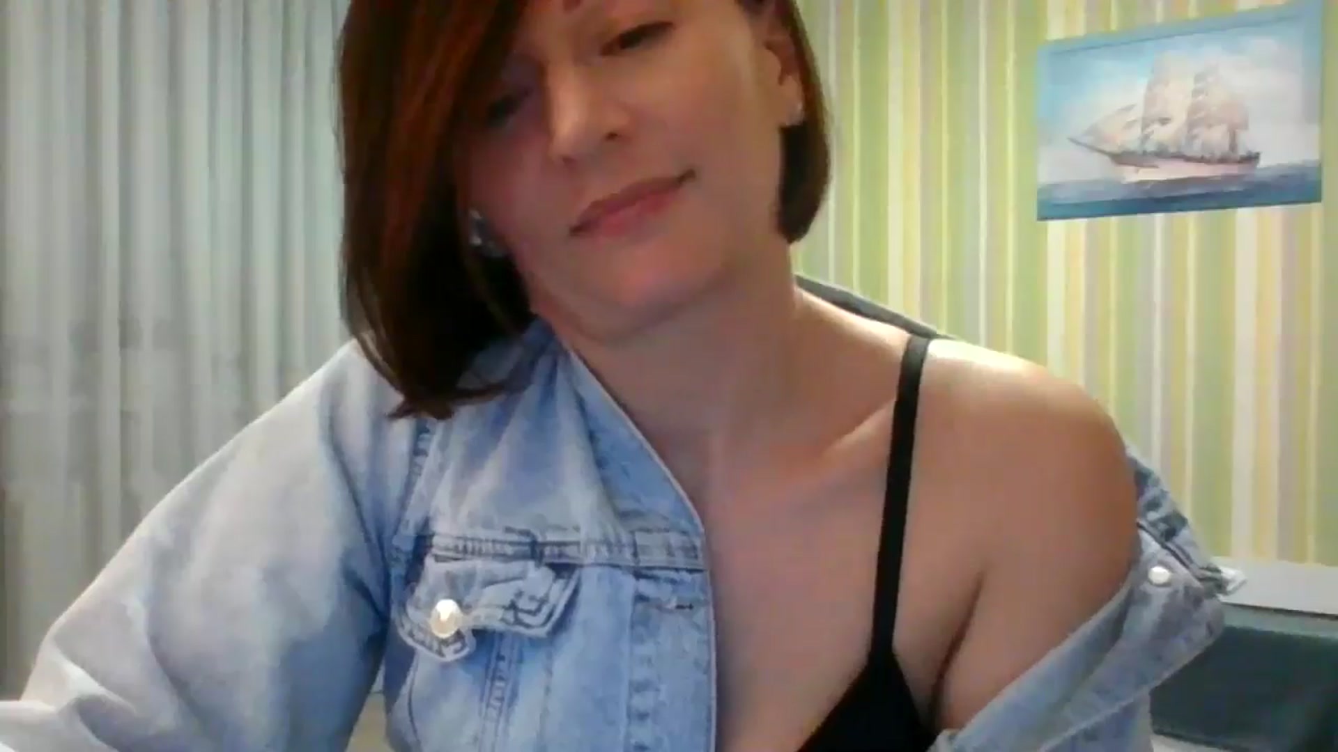Gallery image thumbnail from JewelsDoll's myfreecams stream on, 02/18/2026, 21:03 image 8 of 20