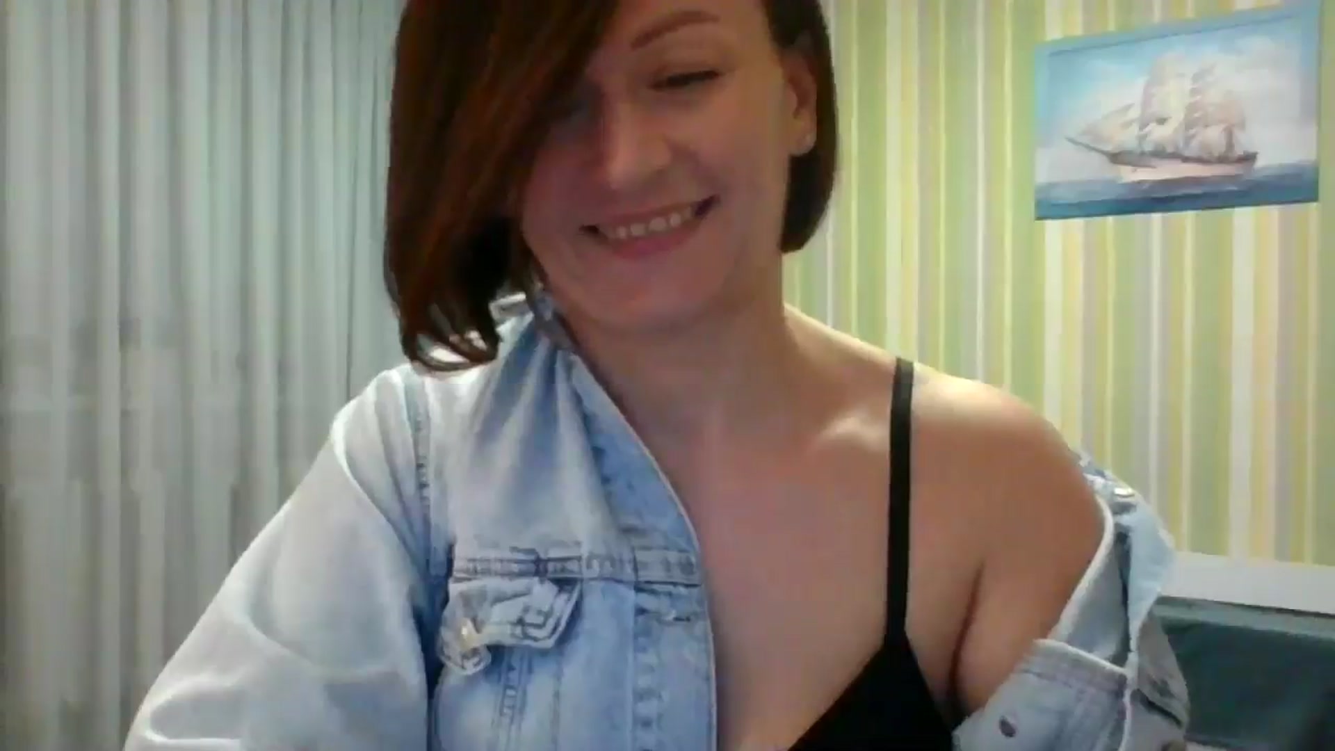 Gallery image thumbnail from JewelsDoll's myfreecams stream on, 02/18/2026, 21:03 image 9 of 20