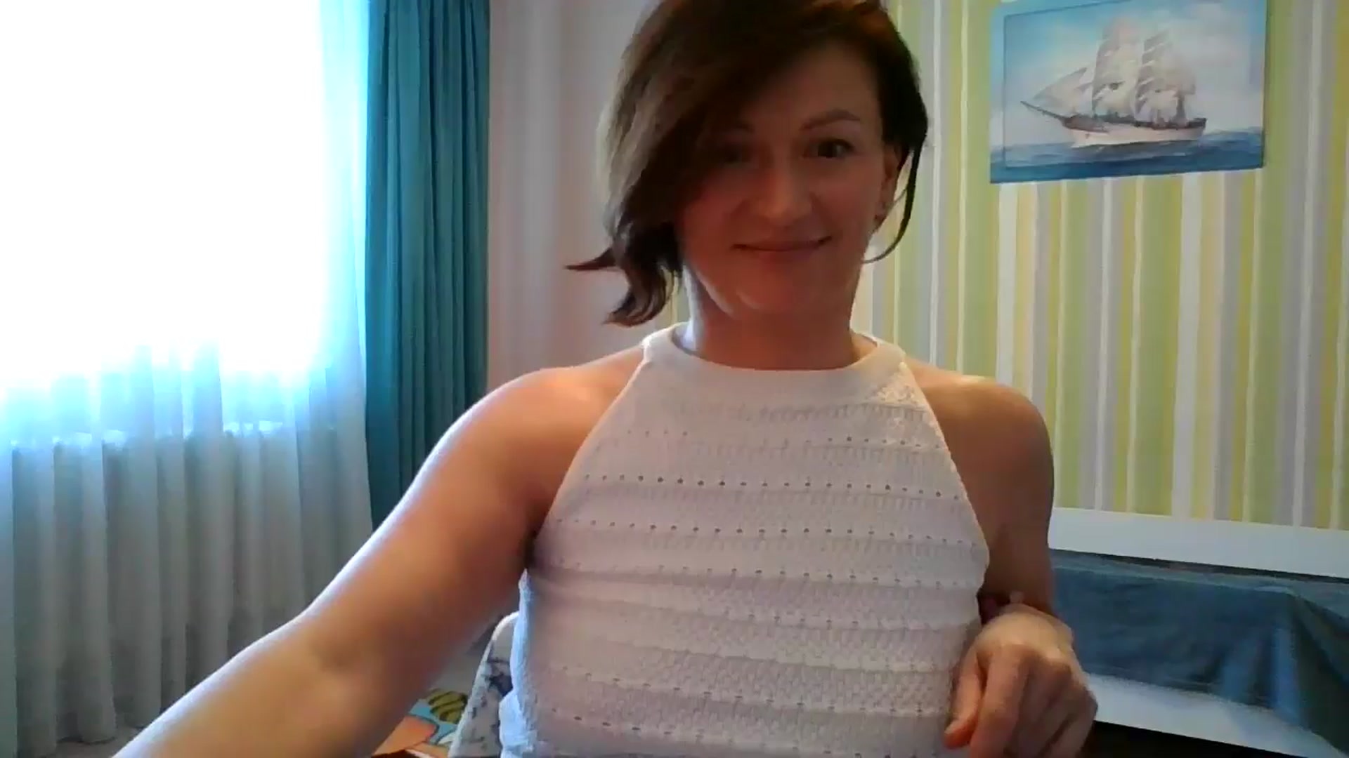 Gallery image thumbnail from JewelsDoll's myfreecams stream on, 02/19/2026, 12:50 image 17 of 20