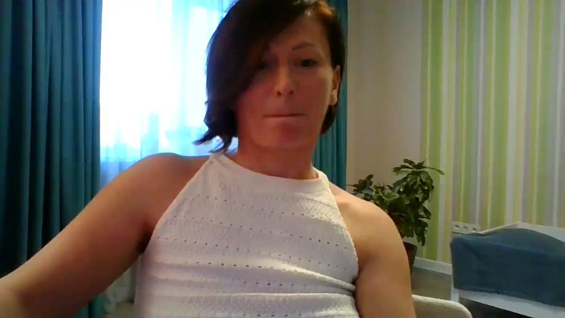 Gallery image thumbnail from JewelsDoll's myfreecams stream on, 02/19/2026, 15:40 image 13 of 20