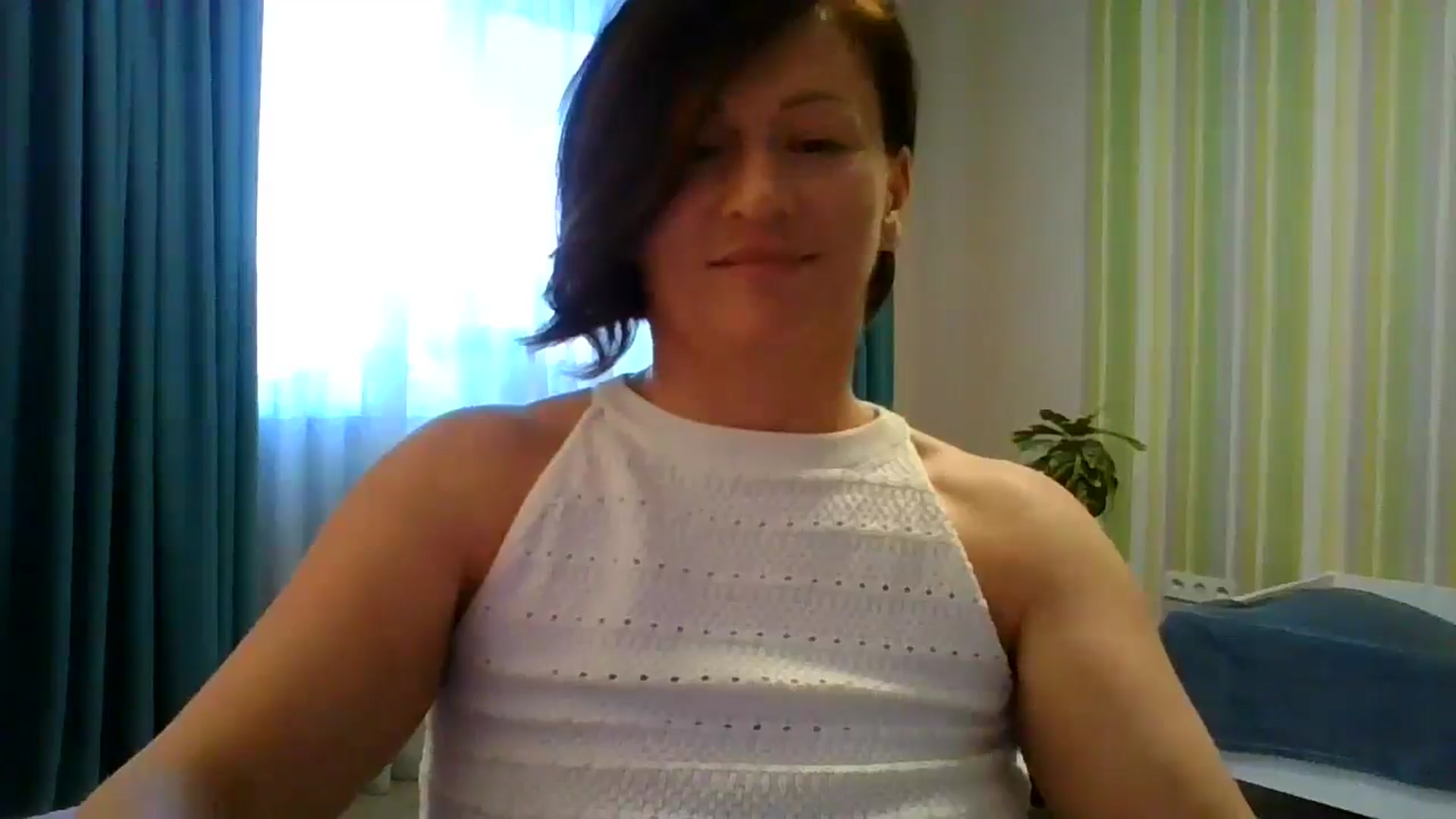 Gallery image thumbnail from JewelsDoll's myfreecams stream on, 02/19/2026, 15:40 image 11 of 20