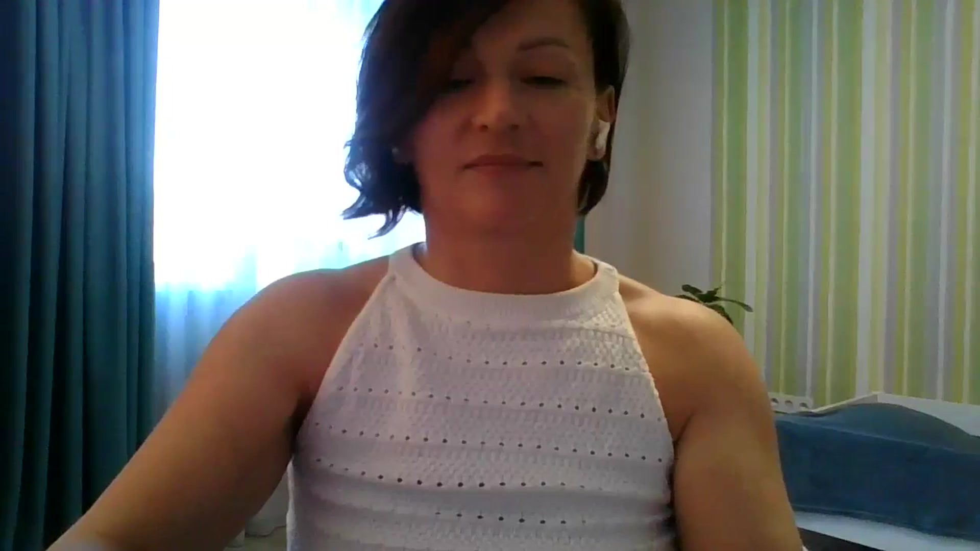 Gallery image thumbnail from JewelsDoll's myfreecams stream on, 02/19/2026, 15:40 image 3 of 20