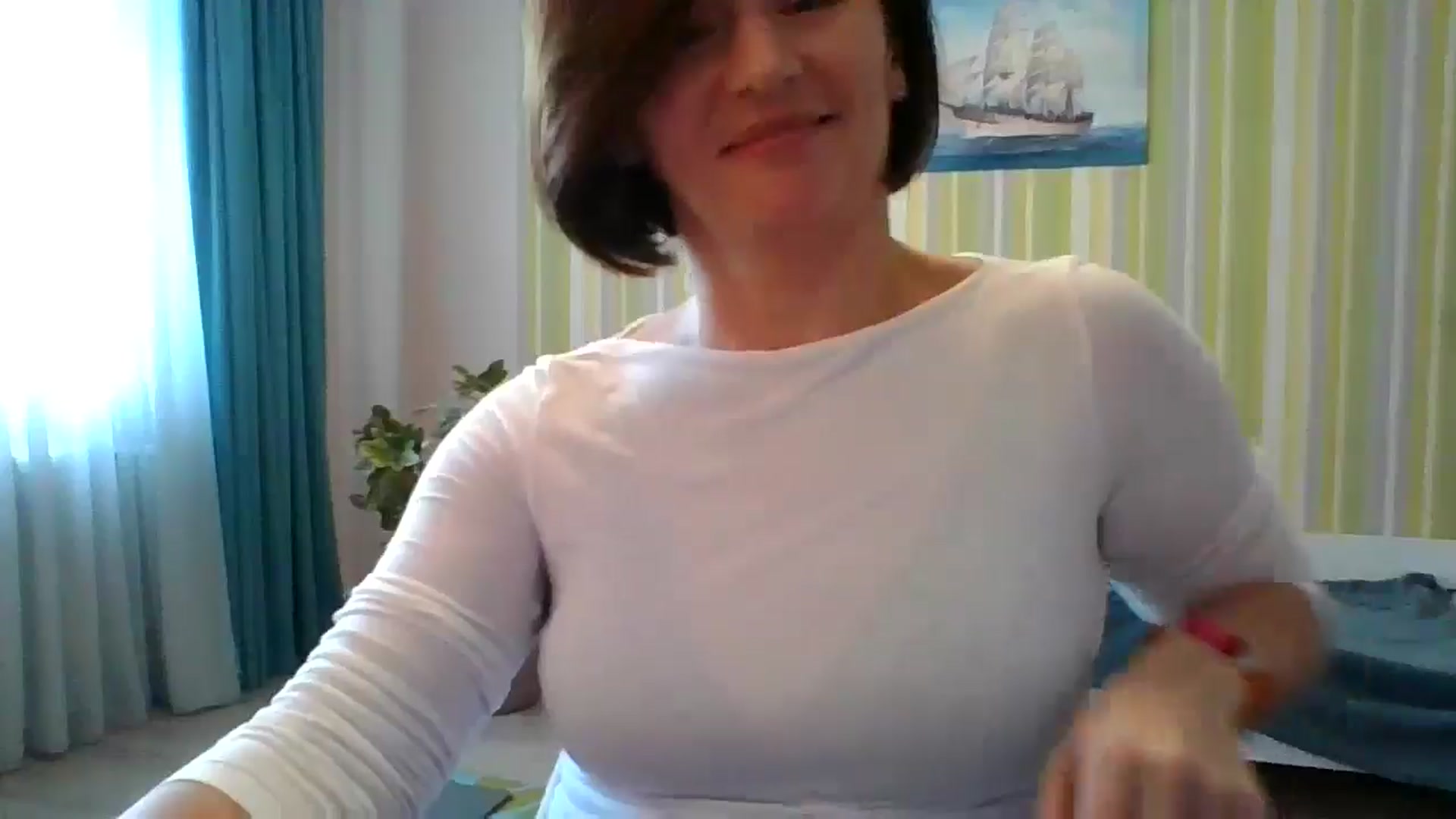 Gallery image thumbnail from JewelsDoll's myfreecams stream on, 02/21/2026, 12:28 image 2 of 20