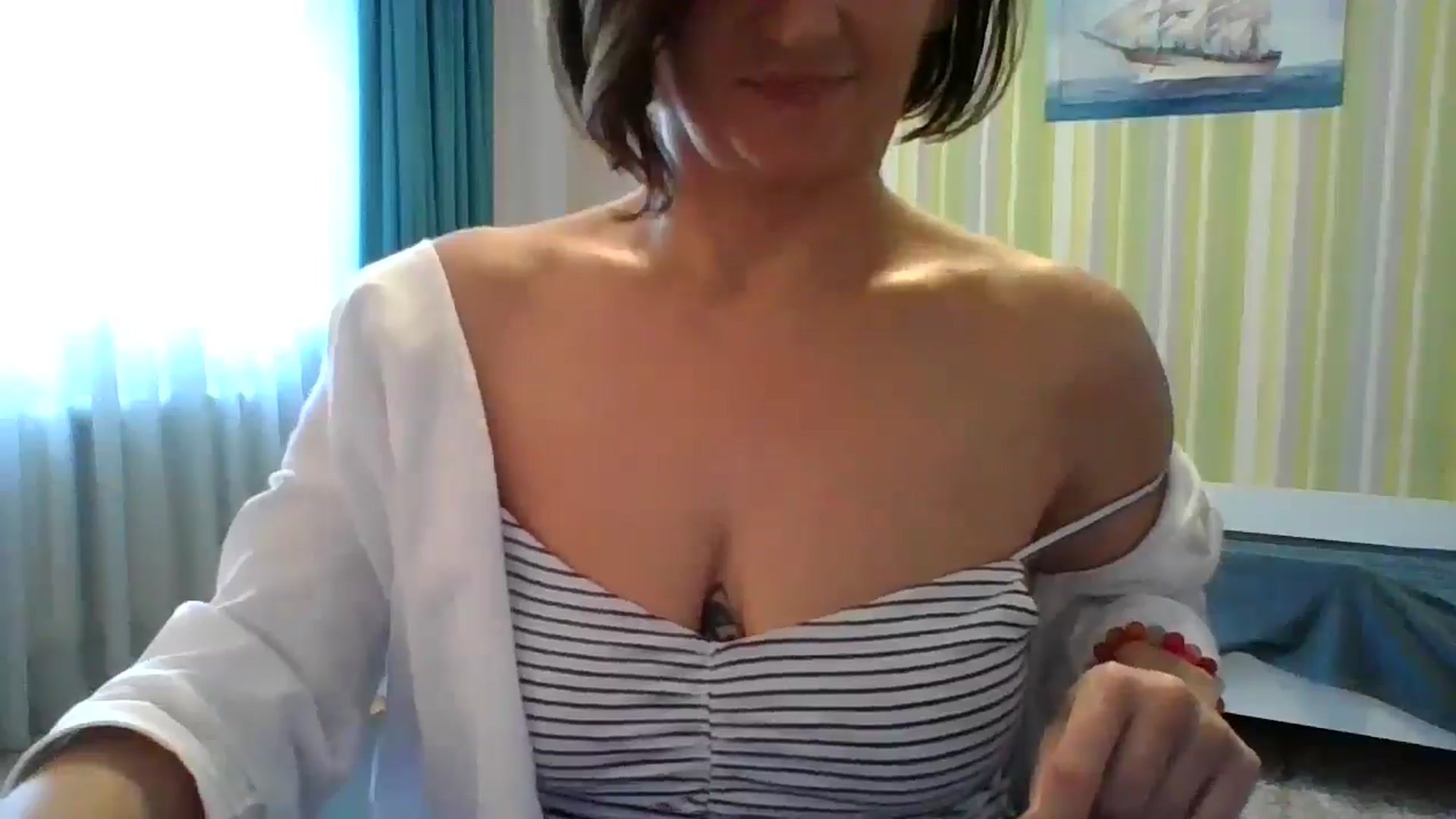 Gallery image thumbnail from JewelsDoll's myfreecams stream on, 02/23/2026, 13:19 image 16 of 20