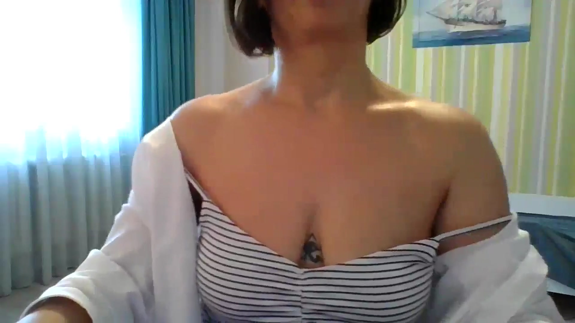 Gallery image thumbnail from JewelsDoll's myfreecams stream on, 02/23/2026, 13:19 image 17 of 20