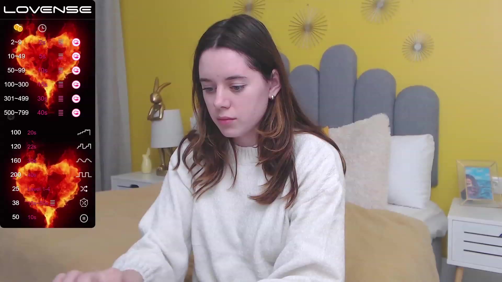 Gallery image thumbnail from JeyEvans's myfreecams stream on, 11/21/2022, 22:35 image 12 of 20