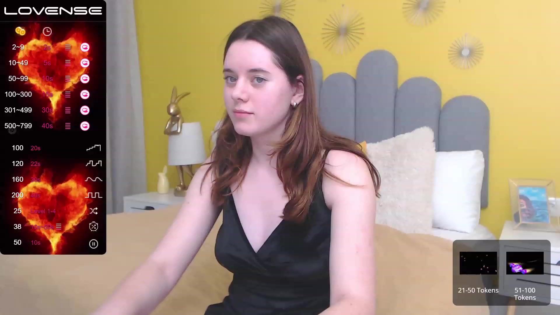 Gallery image thumbnail from JeyEvans's myfreecams stream on, 11/21/2022, 22:56 image 14 of 20