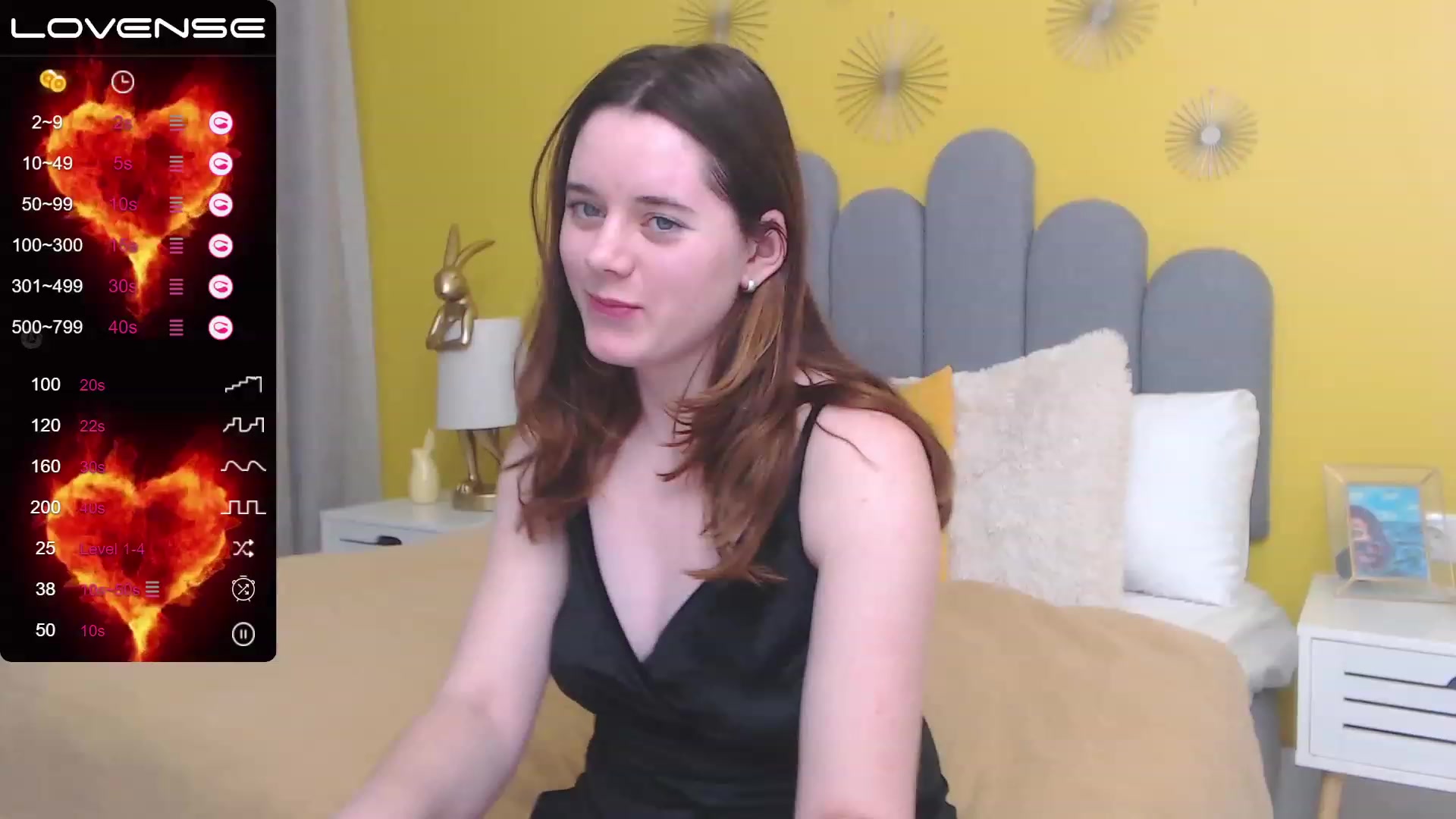 Gallery image thumbnail from JeyEvans's myfreecams stream on, 11/21/2022, 22:56 image 18 of 20