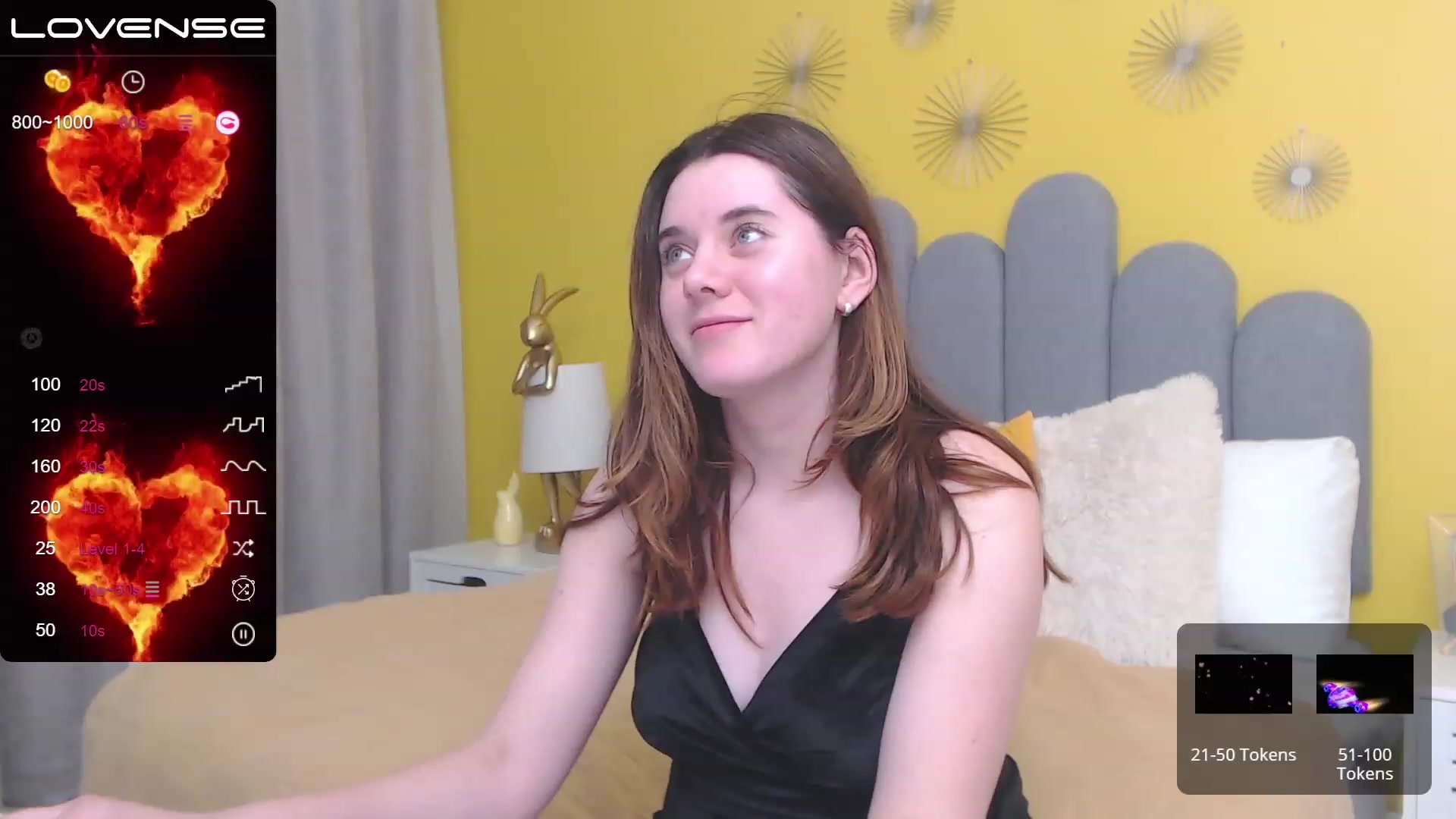Gallery image thumbnail from JeyEvans's myfreecams stream on, 11/21/2022, 23:40 image 15 of 20