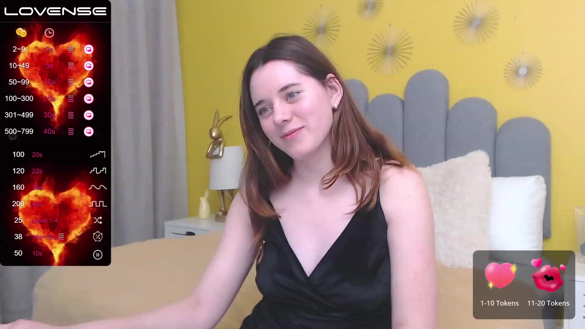 Gallery image thumbnail from JeyEvans's myfreecams stream on, 11/21/2022, 23:40 image 4 of 20