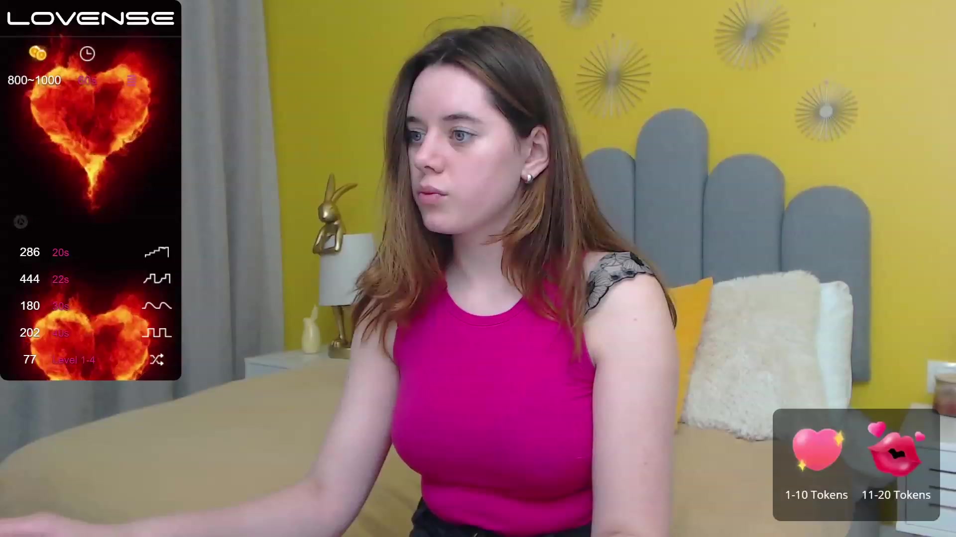 Gallery image thumbnail from JeyEvans's myfreecams stream on, 11/22/2022, 21:28 image 7 of 20