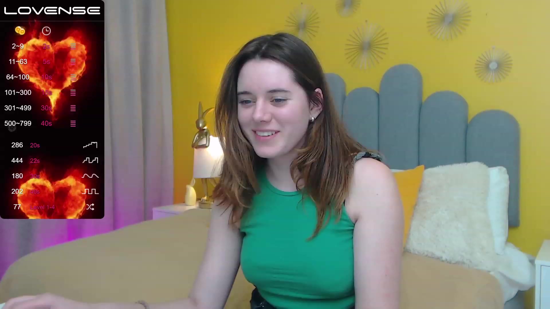 Gallery image thumbnail from JeyEvans's myfreecams stream on, 11/23/2022, 02:33 image 15 of 20