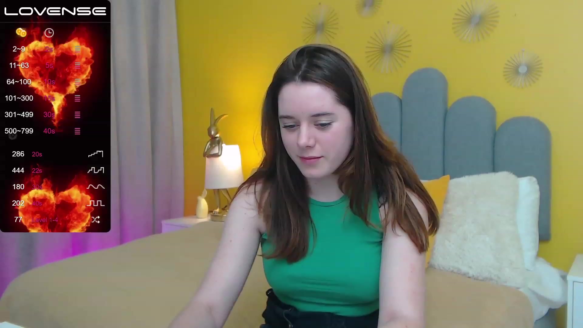 Gallery image thumbnail from JeyEvans's myfreecams stream on, 11/23/2022, 02:33 image 16 of 20