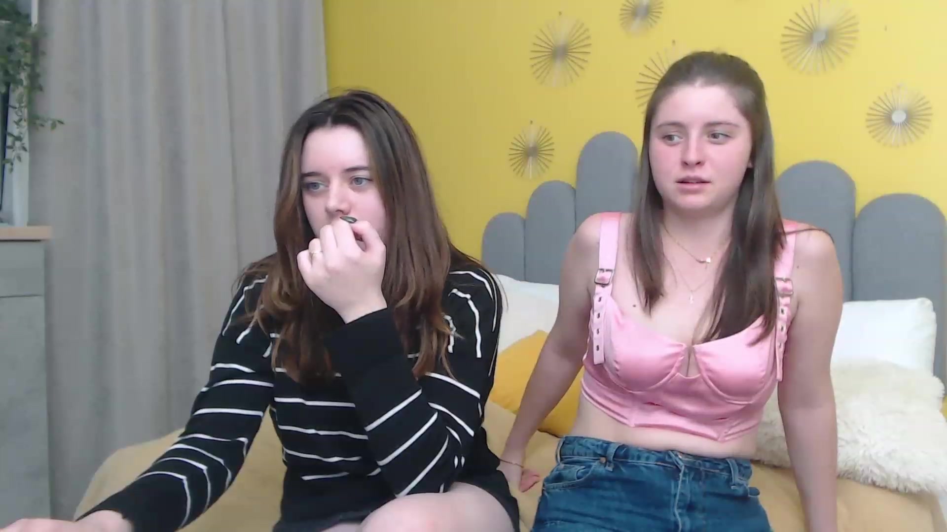 Gallery image thumbnail from JeyEvans's myfreecams stream on, 11/23/2022, 17:58 image 13 of 20