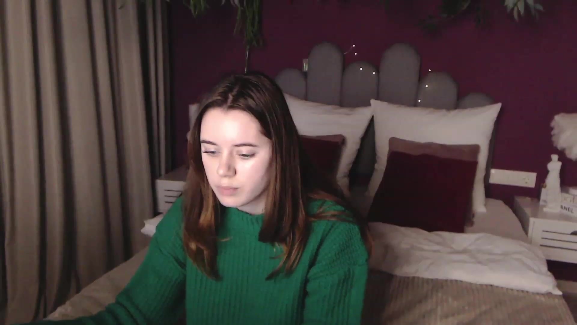 Gallery image thumbnail from JeyEvans's myfreecams stream on, 11/24/2022, 17:06 image 7 of 20