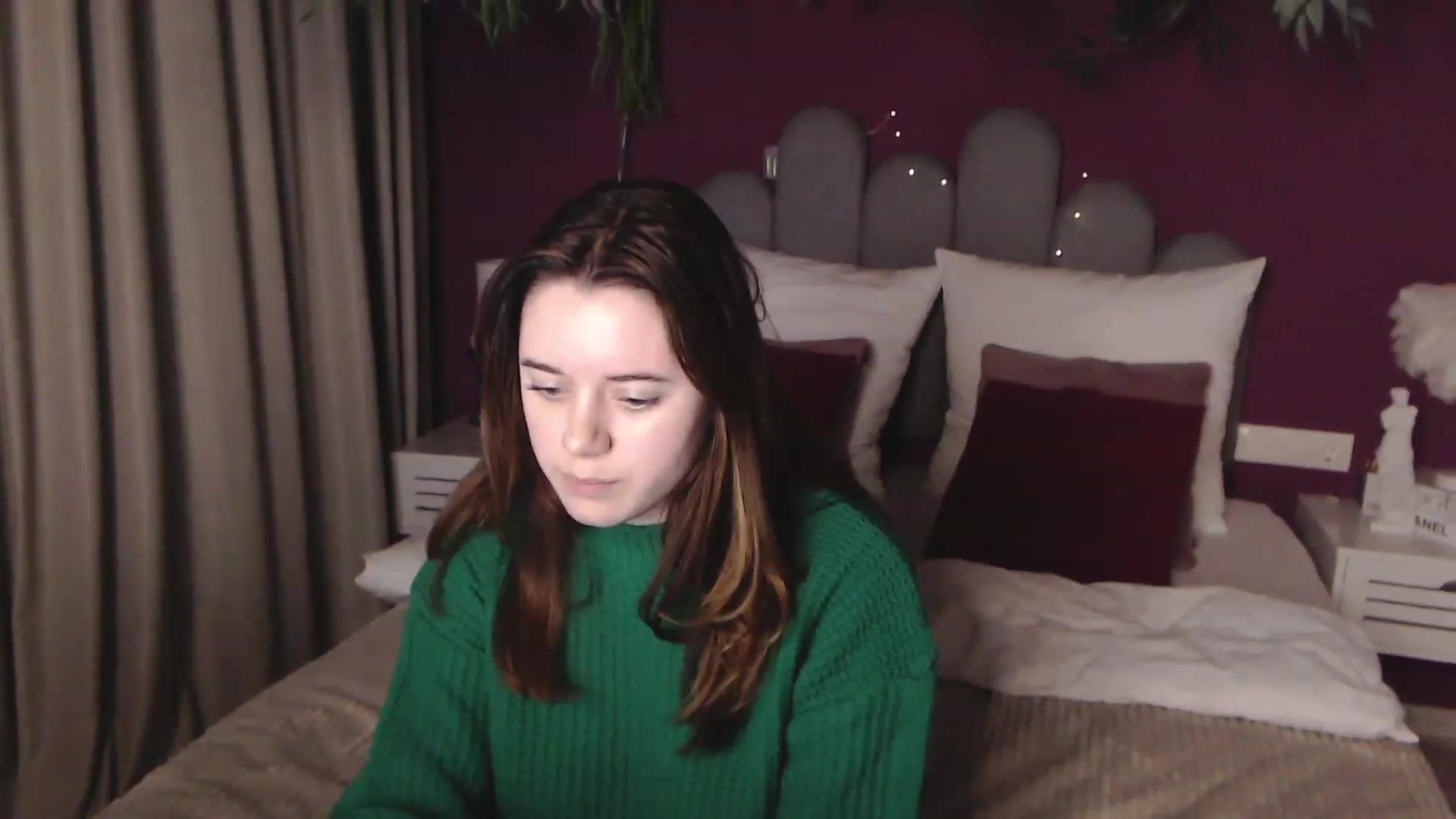 Gallery image thumbnail from JeyEvans's myfreecams stream on, 11/24/2022, 17:06 image 19 of 20