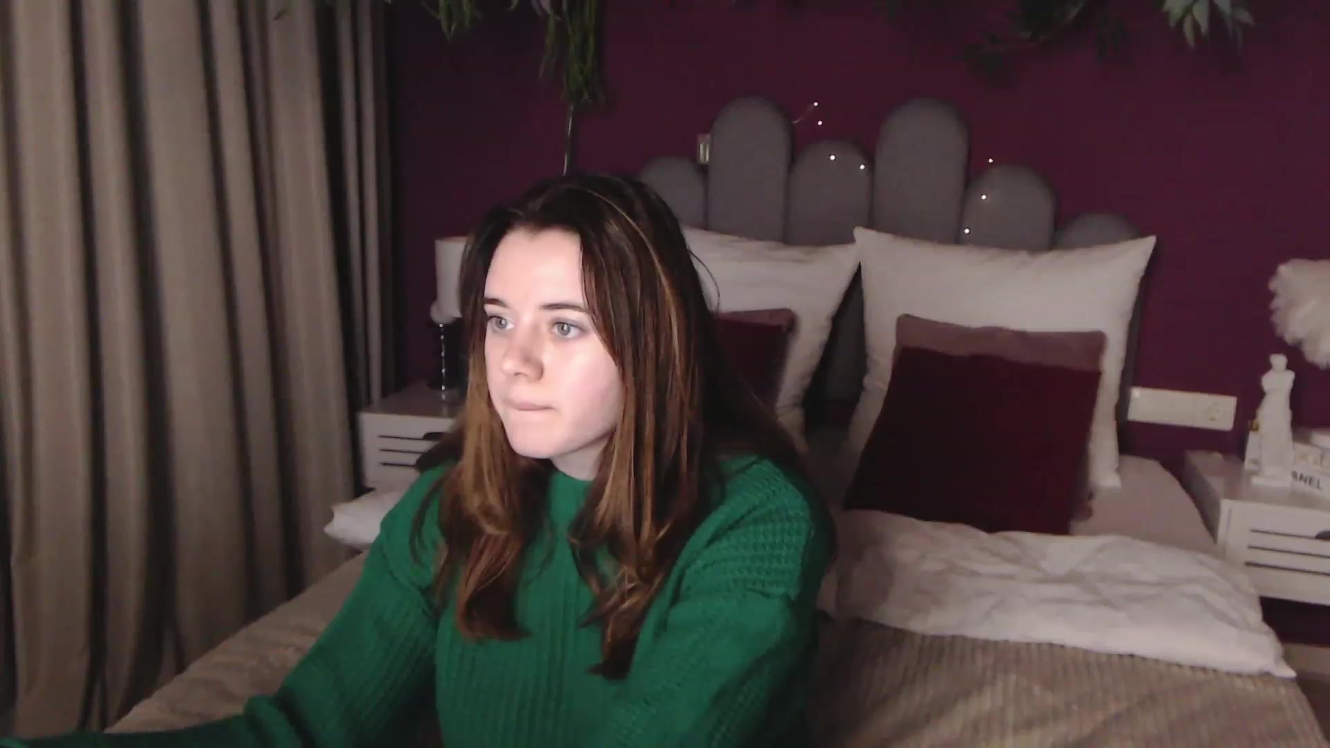 Gallery image thumbnail from JeyEvans's myfreecams stream on, 11/24/2022, 17:06 image 20 of 20