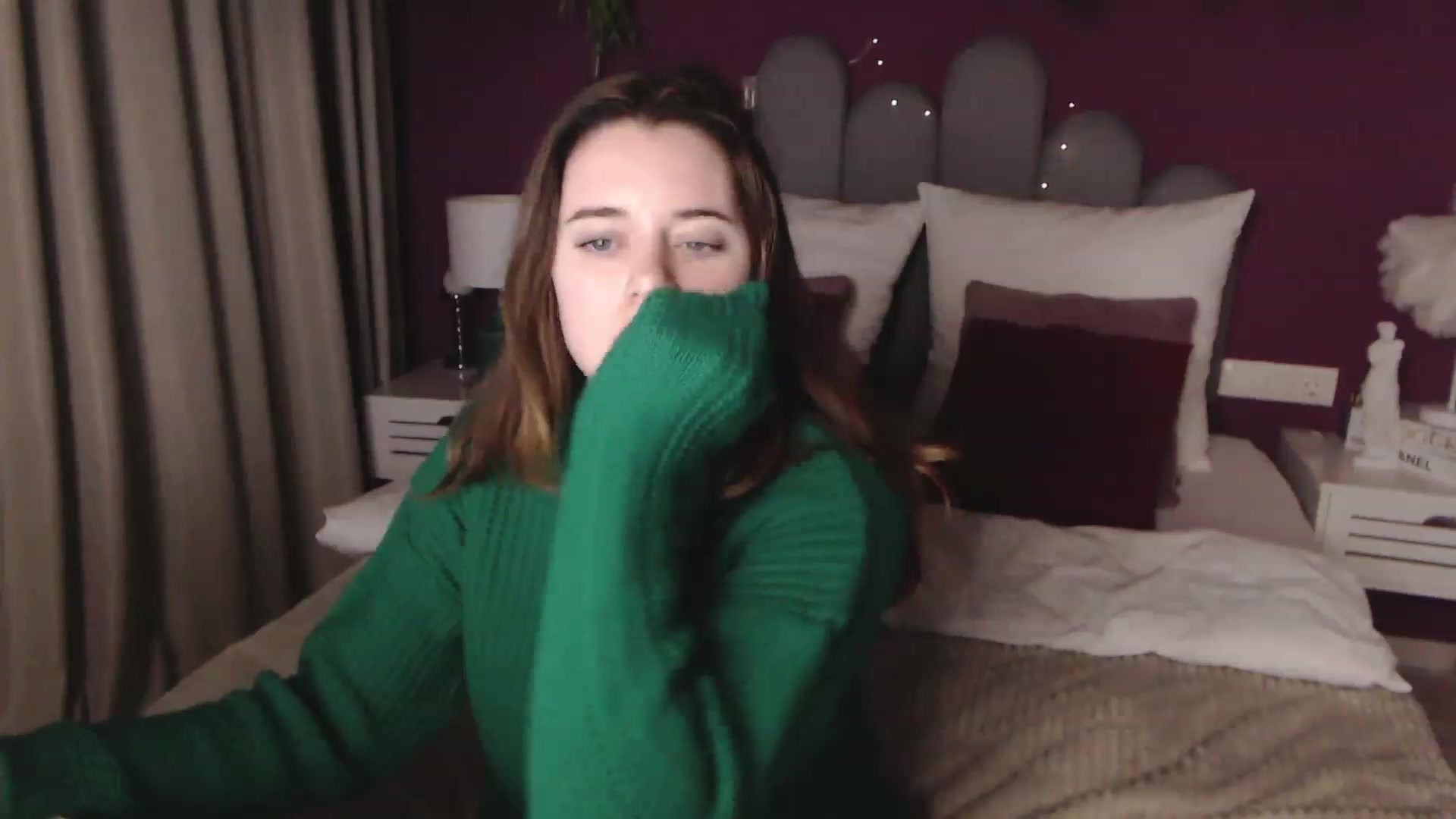 Gallery image thumbnail from JeyEvans's myfreecams stream on, 11/24/2022, 19:05 image 12 of 20
