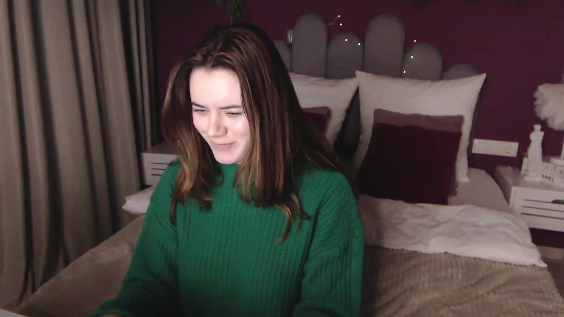 Gallery image thumbnail from JeyEvans's myfreecams stream on, 11/24/2022, 19:05 image 16 of 20