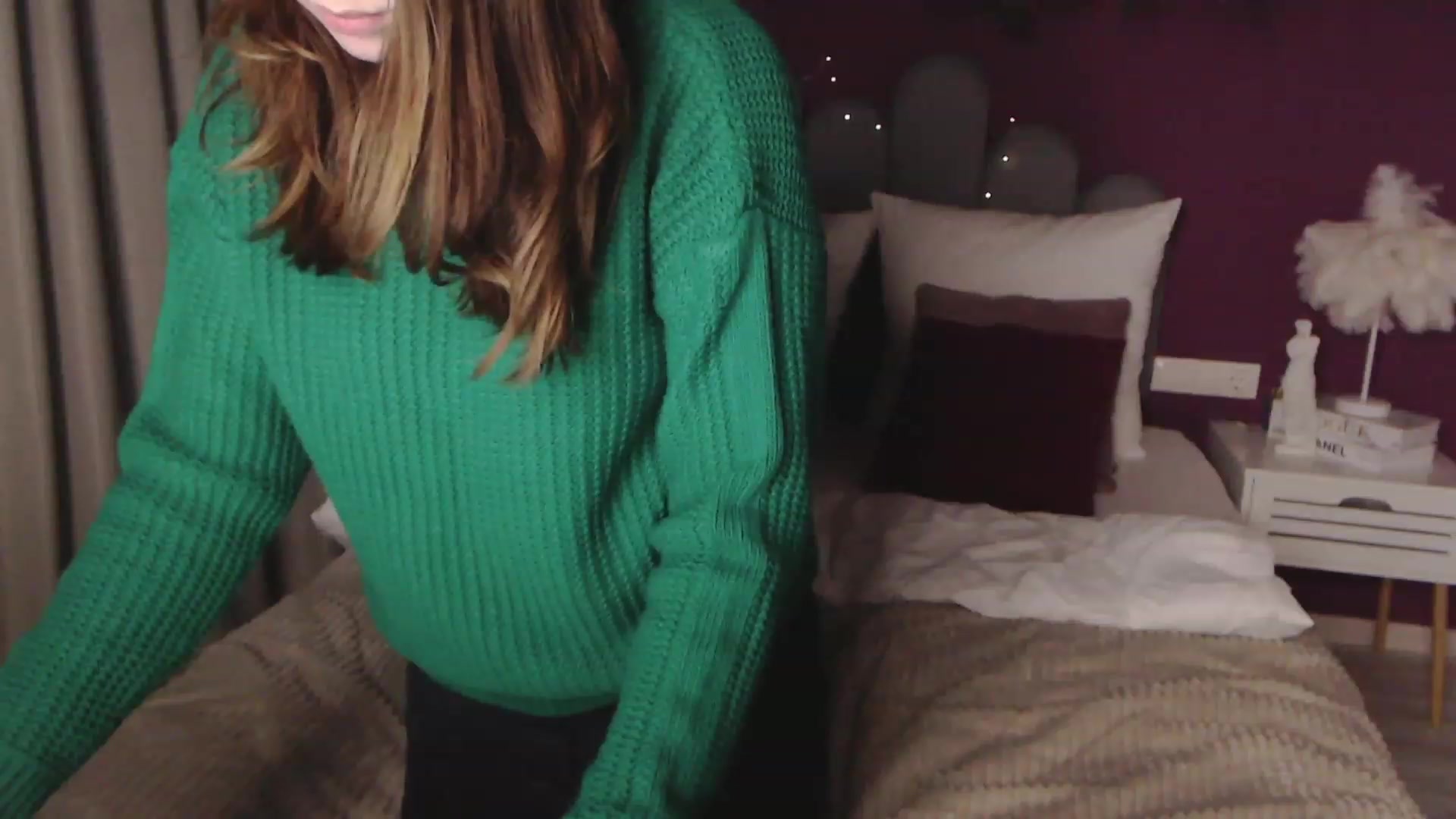 Gallery image thumbnail from JeyEvans's myfreecams stream on, 11/24/2022, 19:26 image 17 of 20