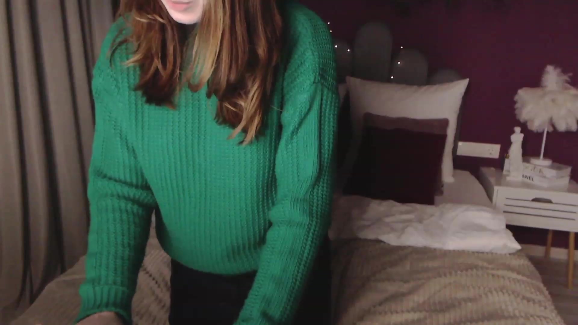 Gallery image thumbnail from JeyEvans's myfreecams stream on, 11/24/2022, 19:26 image 19 of 20