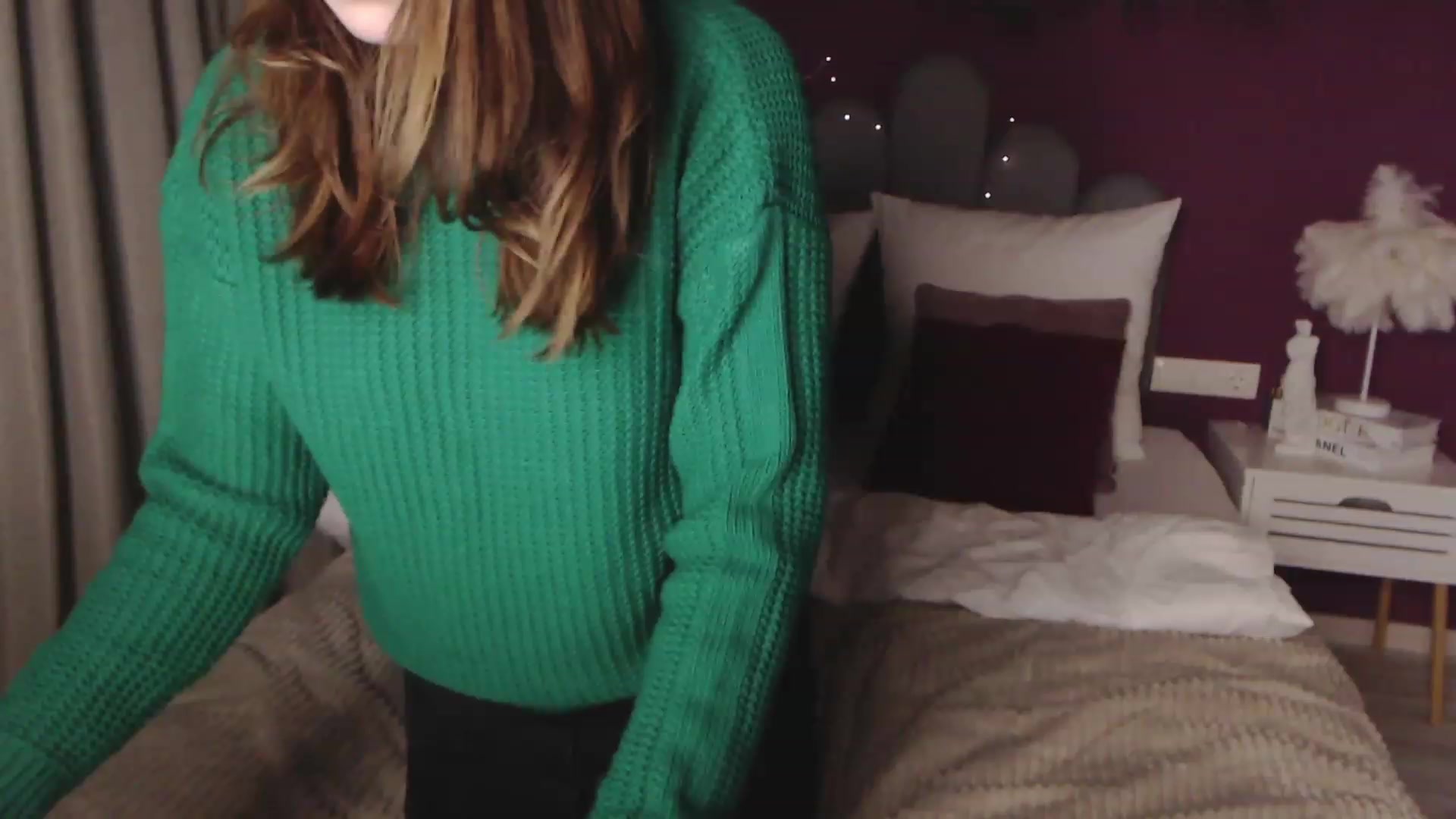 Gallery image thumbnail from JeyEvans's myfreecams stream on, 11/24/2022, 19:26 image 18 of 20