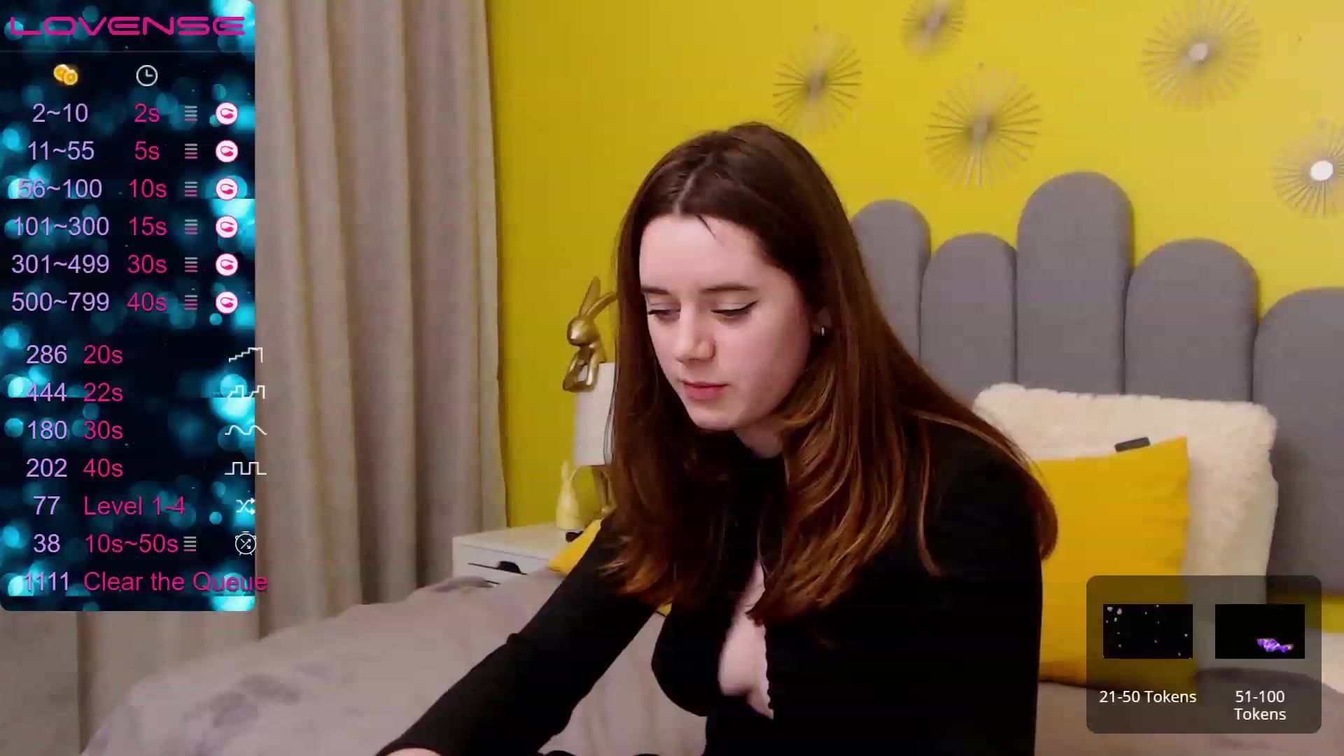 Gallery image thumbnail from JeyEvans's myfreecams stream on, 12/03/2022, 16:35 image 16 of 20