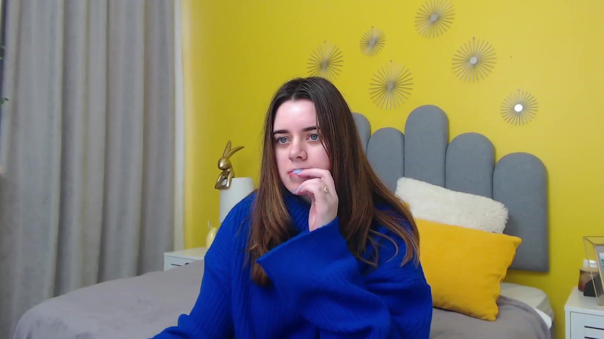 Gallery image thumbnail from JeyEvans's myfreecams stream on, 12/06/2022, 07:51 image 6 of 20