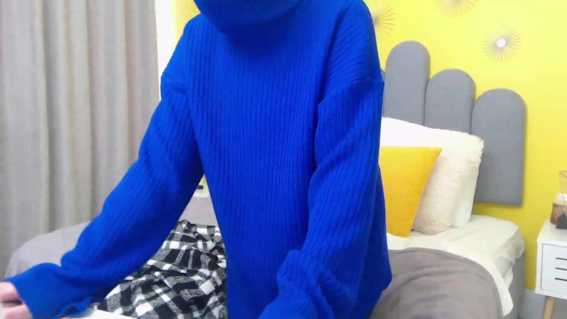Gallery image thumbnail from JeyEvans's myfreecams stream on, 12/06/2022, 12:47 image 1 of 20