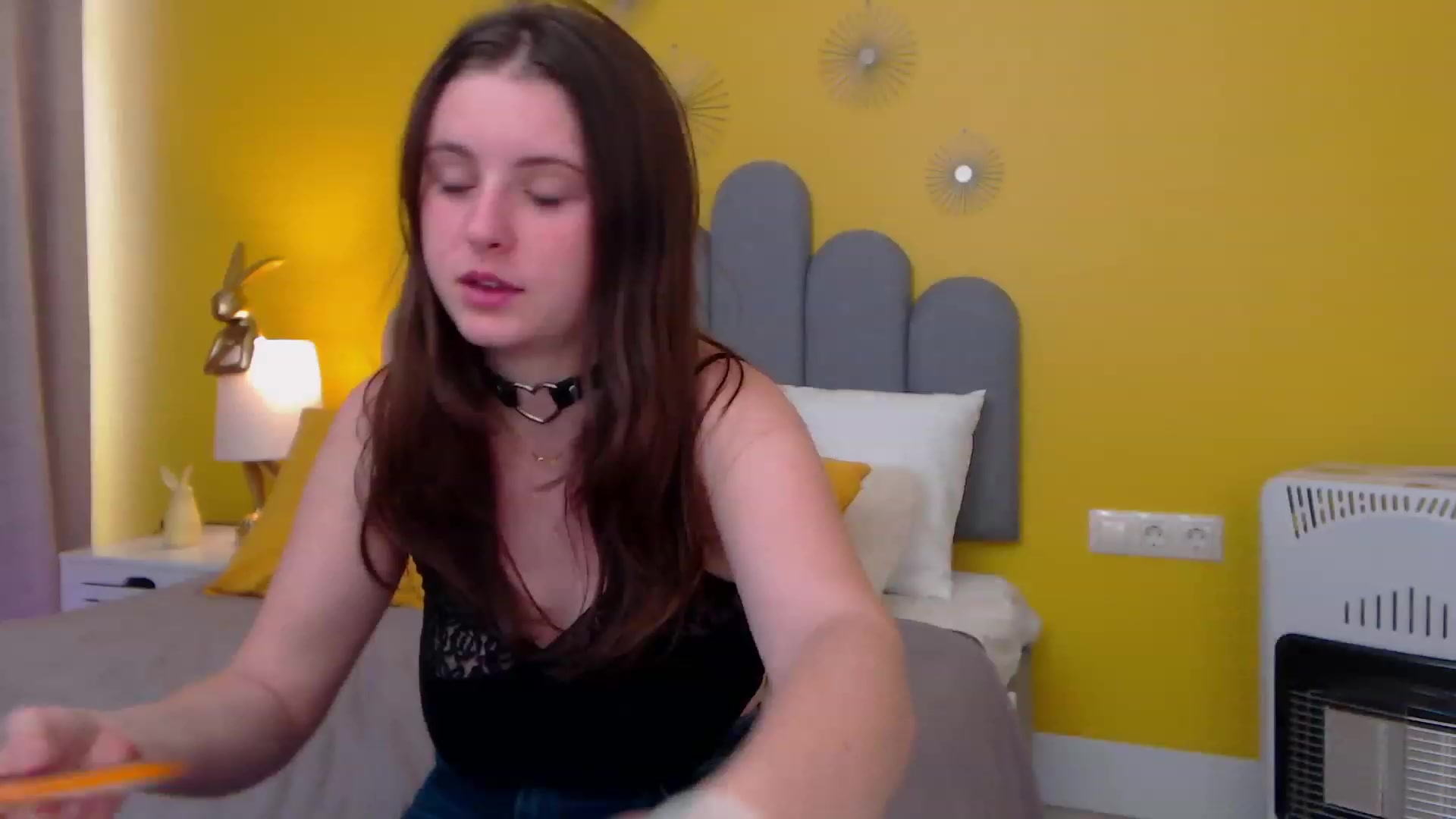 Gallery image thumbnail from JeyEvans's myfreecams stream on, 12/11/2022, 12:08 image 11 of 20