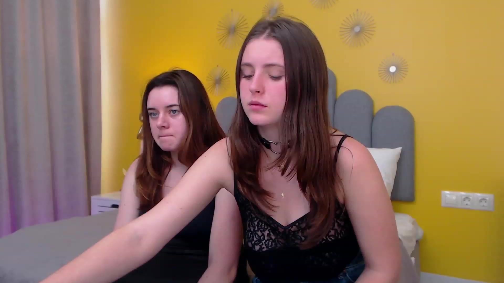 Gallery image thumbnail from JeyEvans's myfreecams stream on, 12/11/2022, 12:52 image 8 of 20