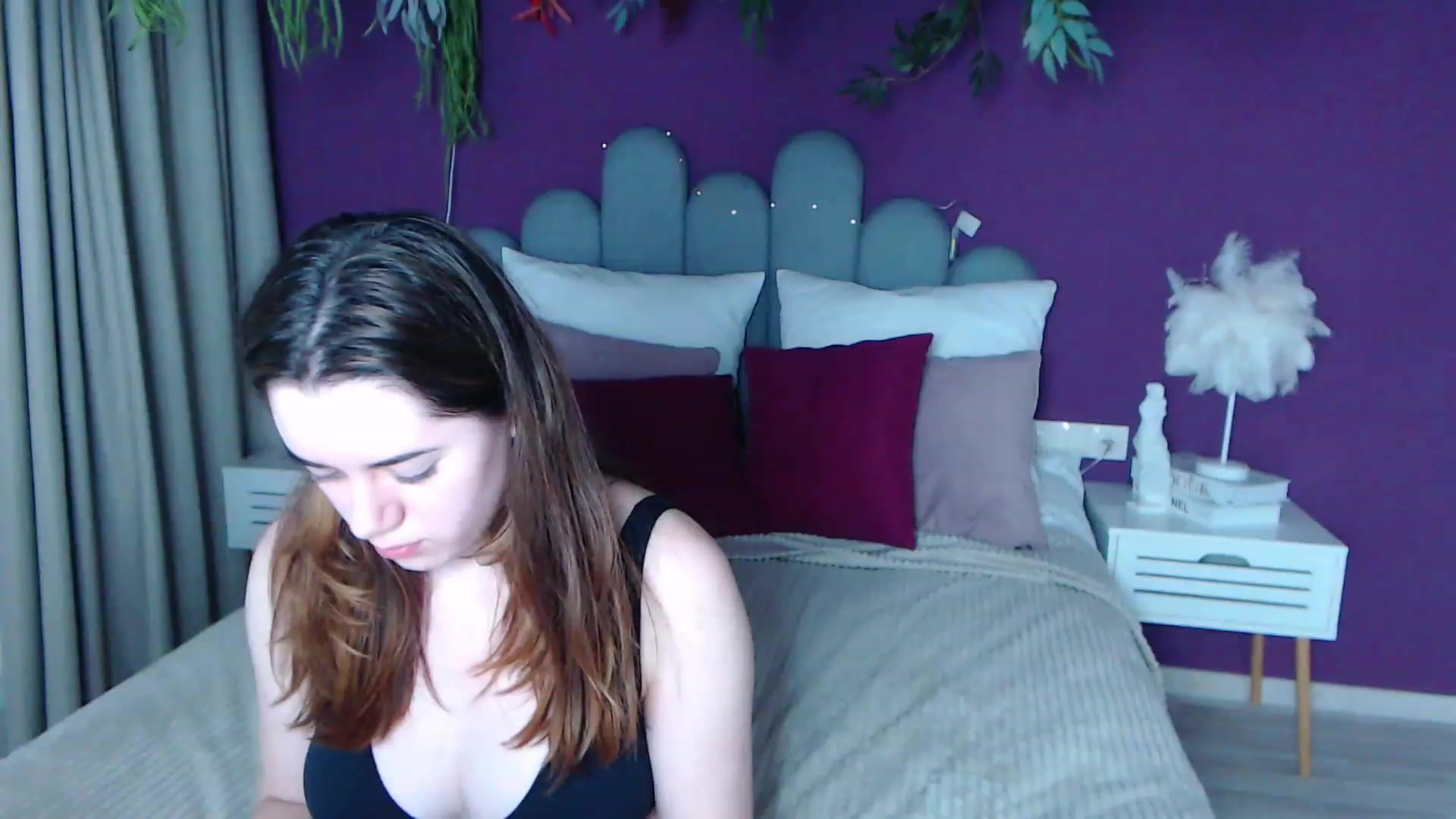 Gallery image thumbnail from JeyEvans's myfreecams stream on, 12/11/2022, 18:01 image 7 of 20