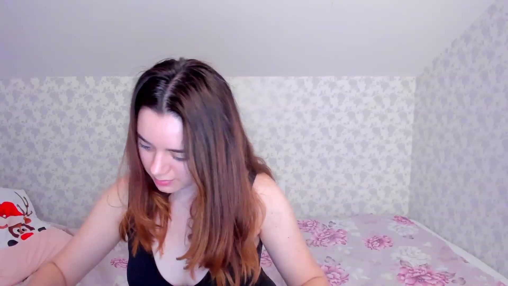 Gallery image thumbnail from JeyEvans's myfreecams stream on, 12/12/2022, 07:36 image 16 of 20